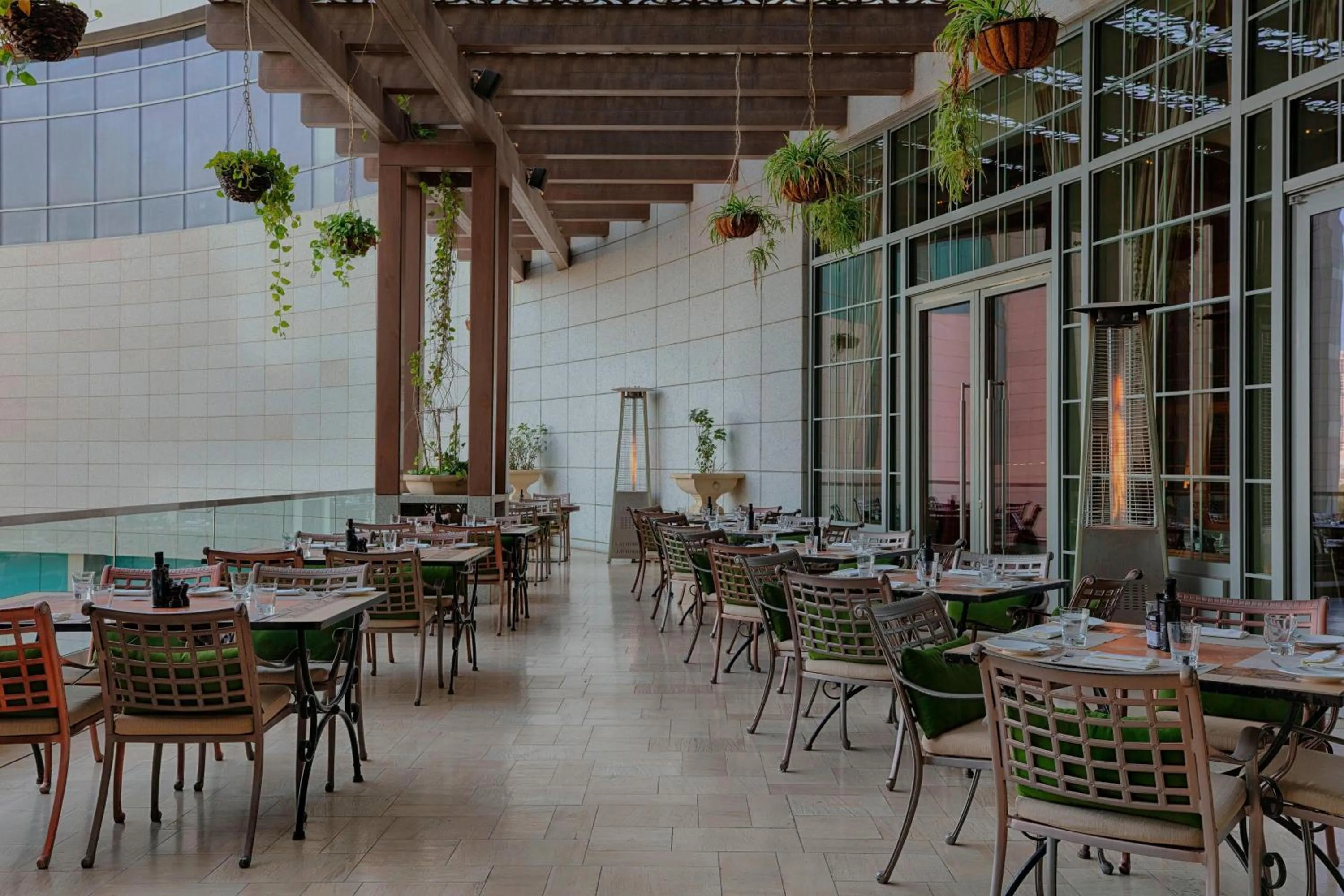 Restaurant/places to eat in The St. Regis Abu Dhabi