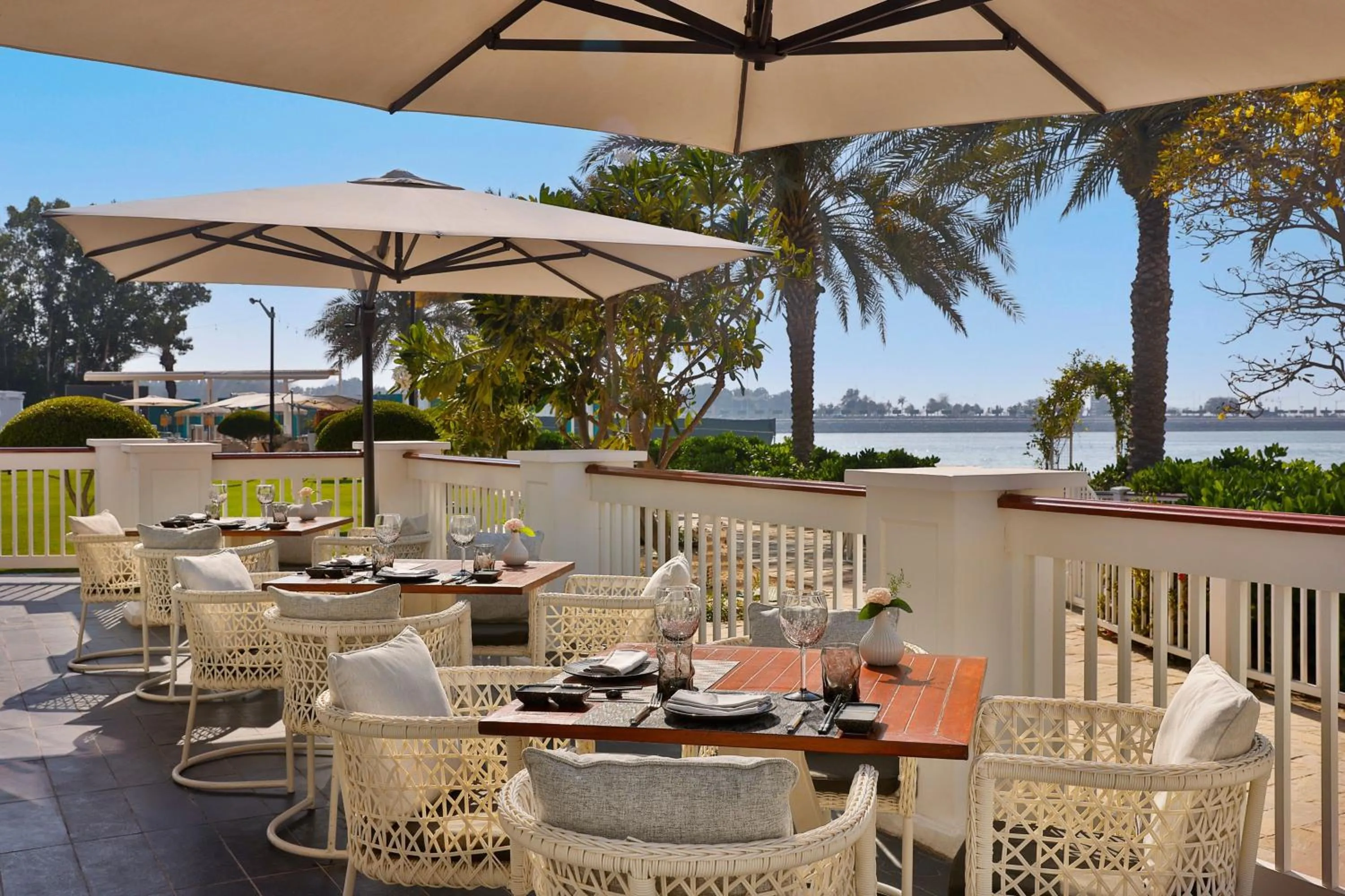 Restaurant/places to eat in The St. Regis Abu Dhabi