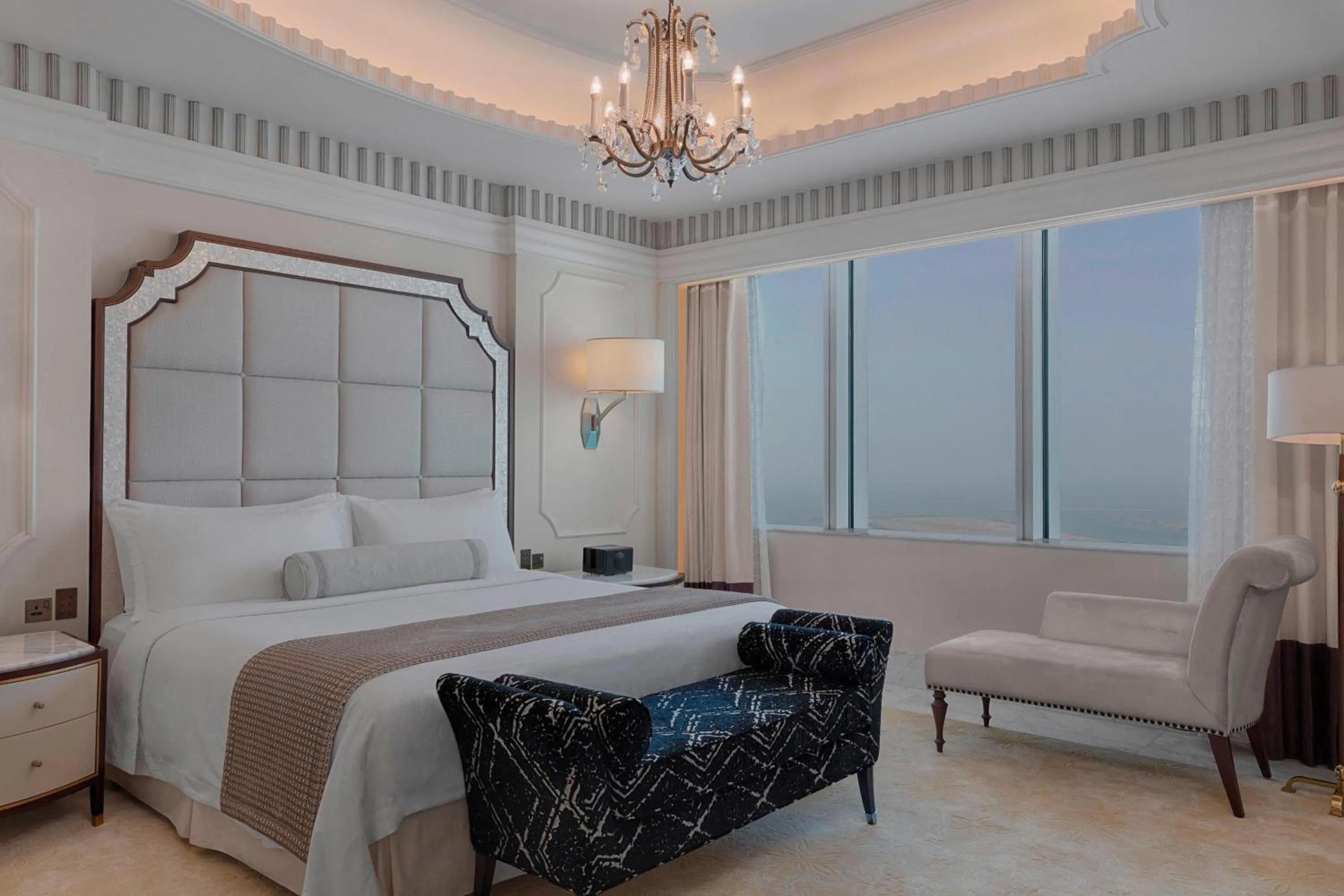 Bedroom, Bed in The St. Regis Abu Dhabi