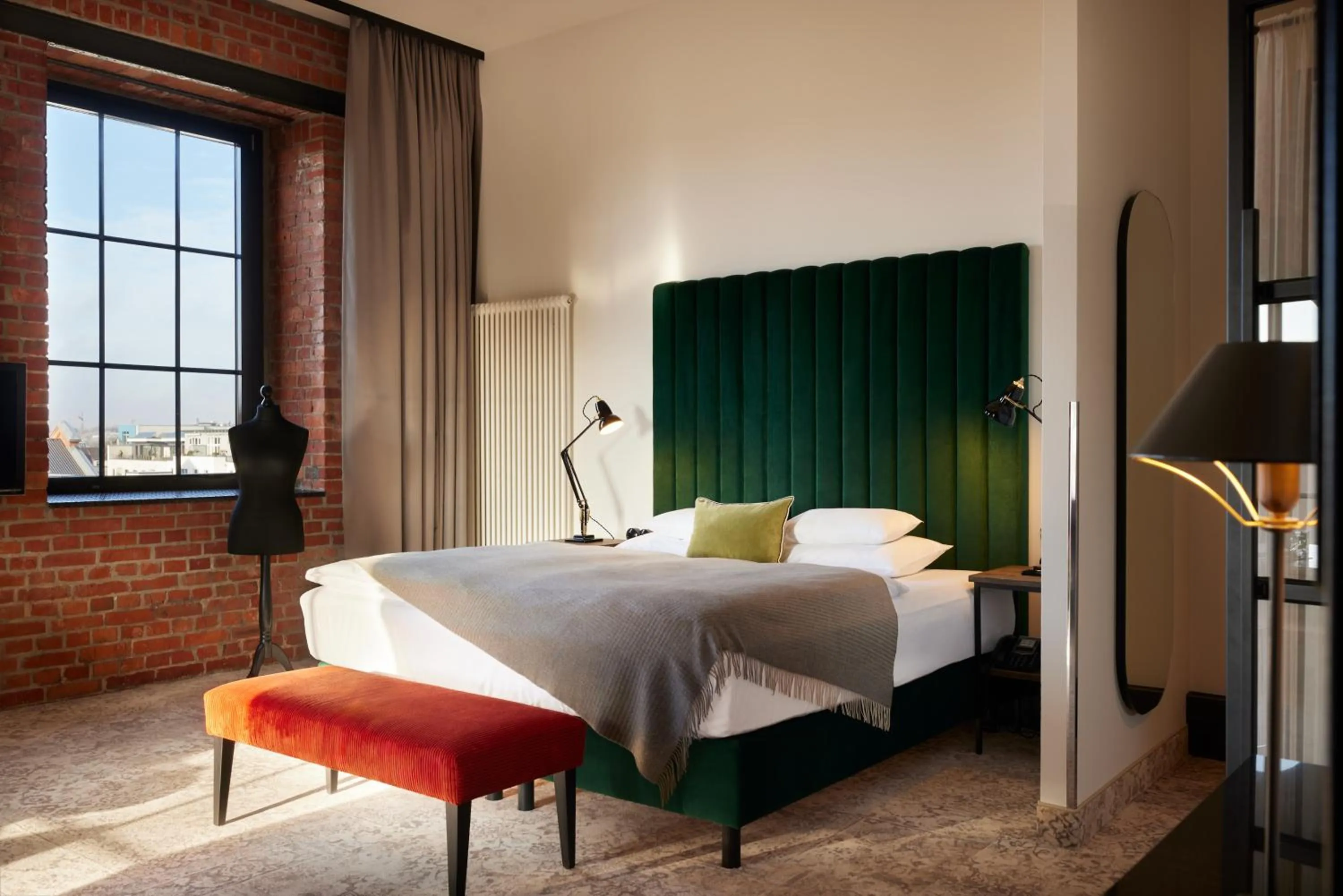 Bed in Gastwerk Hotel Hamburg