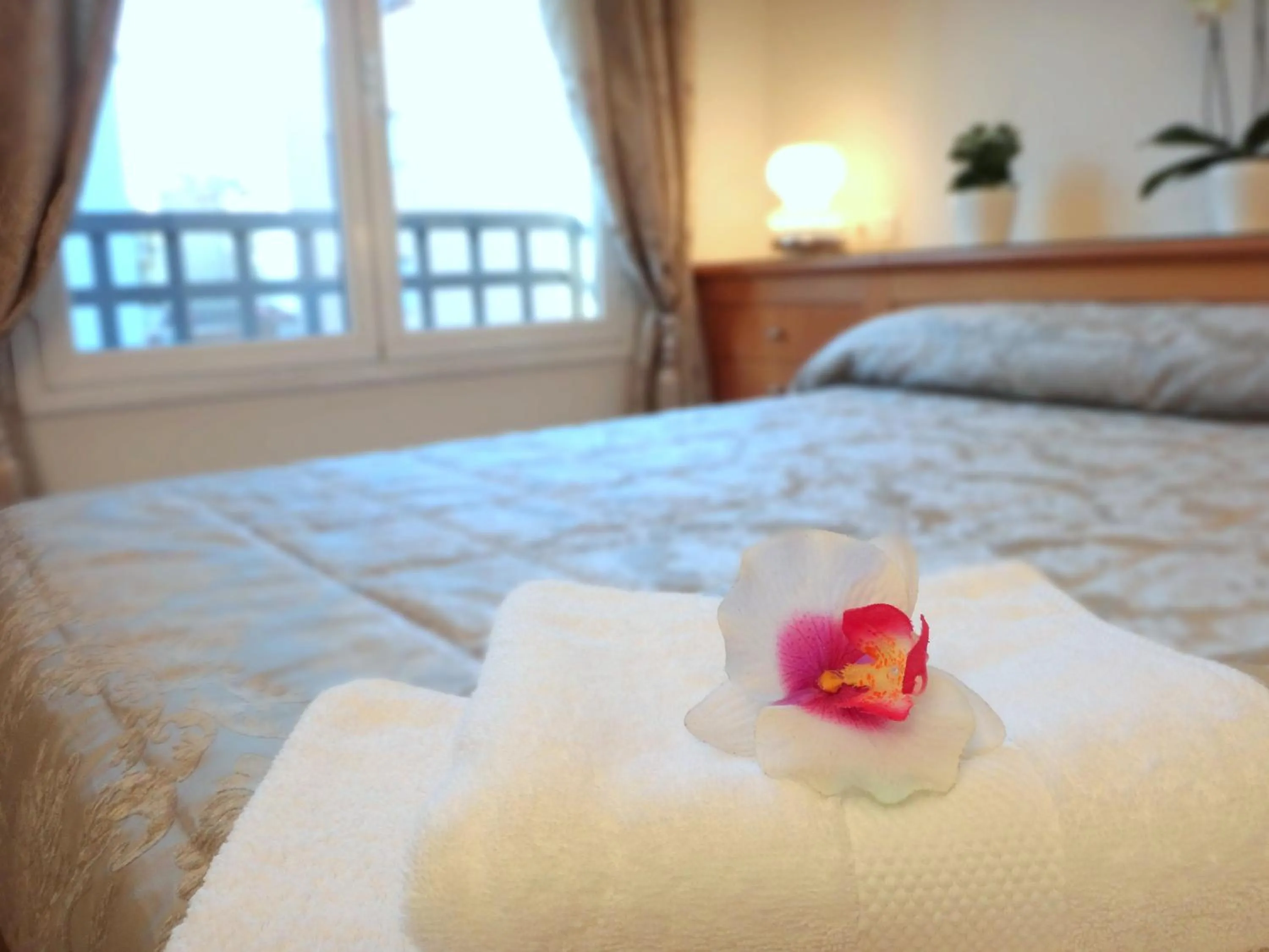 Bedroom, Bed in Lux Apartments Barcelona