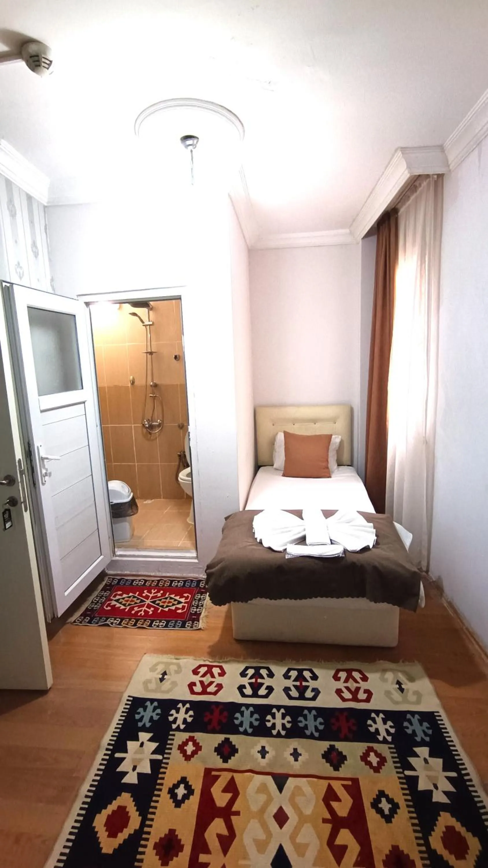 Photo of the whole room in Sulduz Hotel