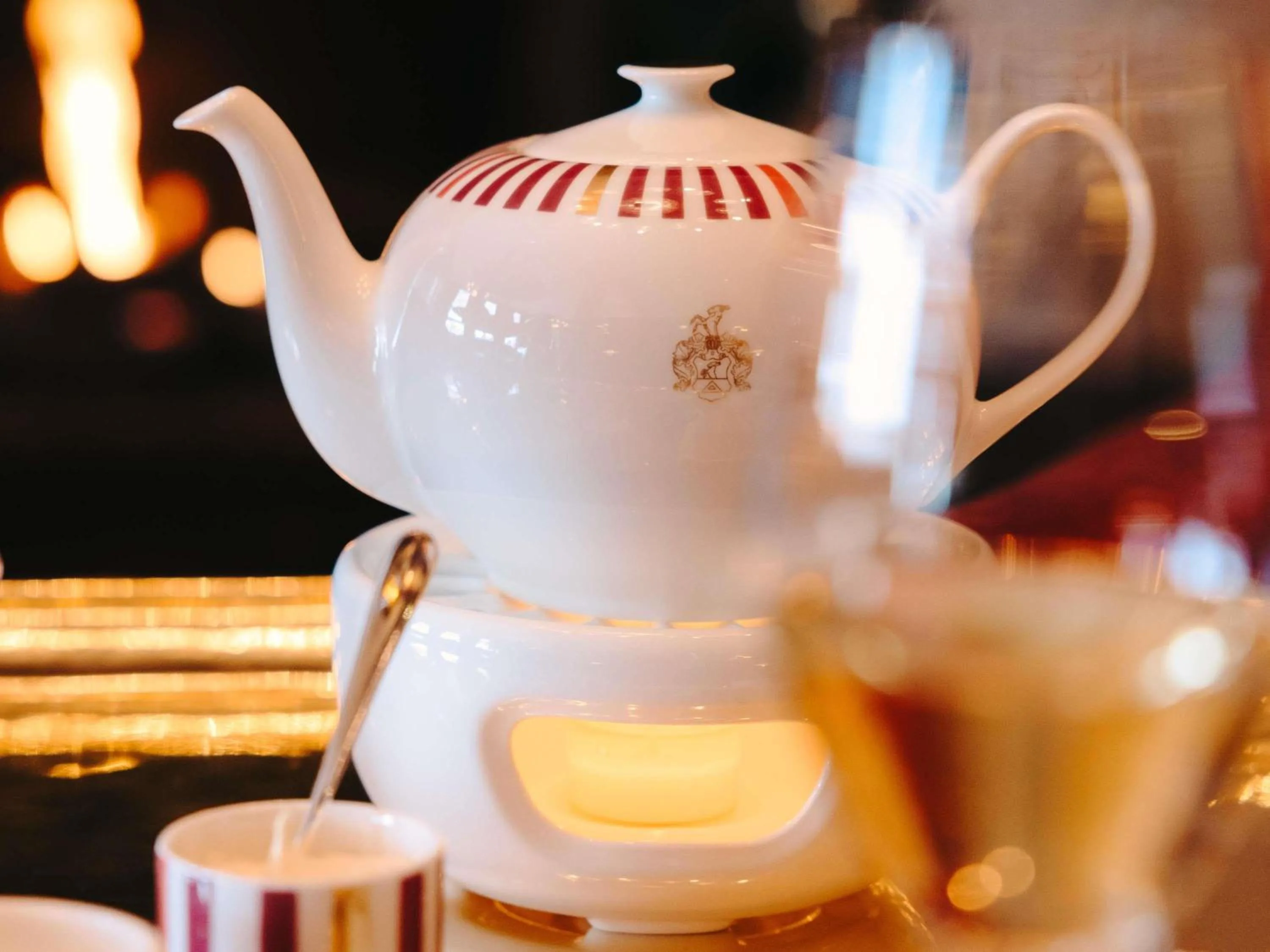 Restaurant/places to eat in Fairmont Hotel Vier Jahreszeiten