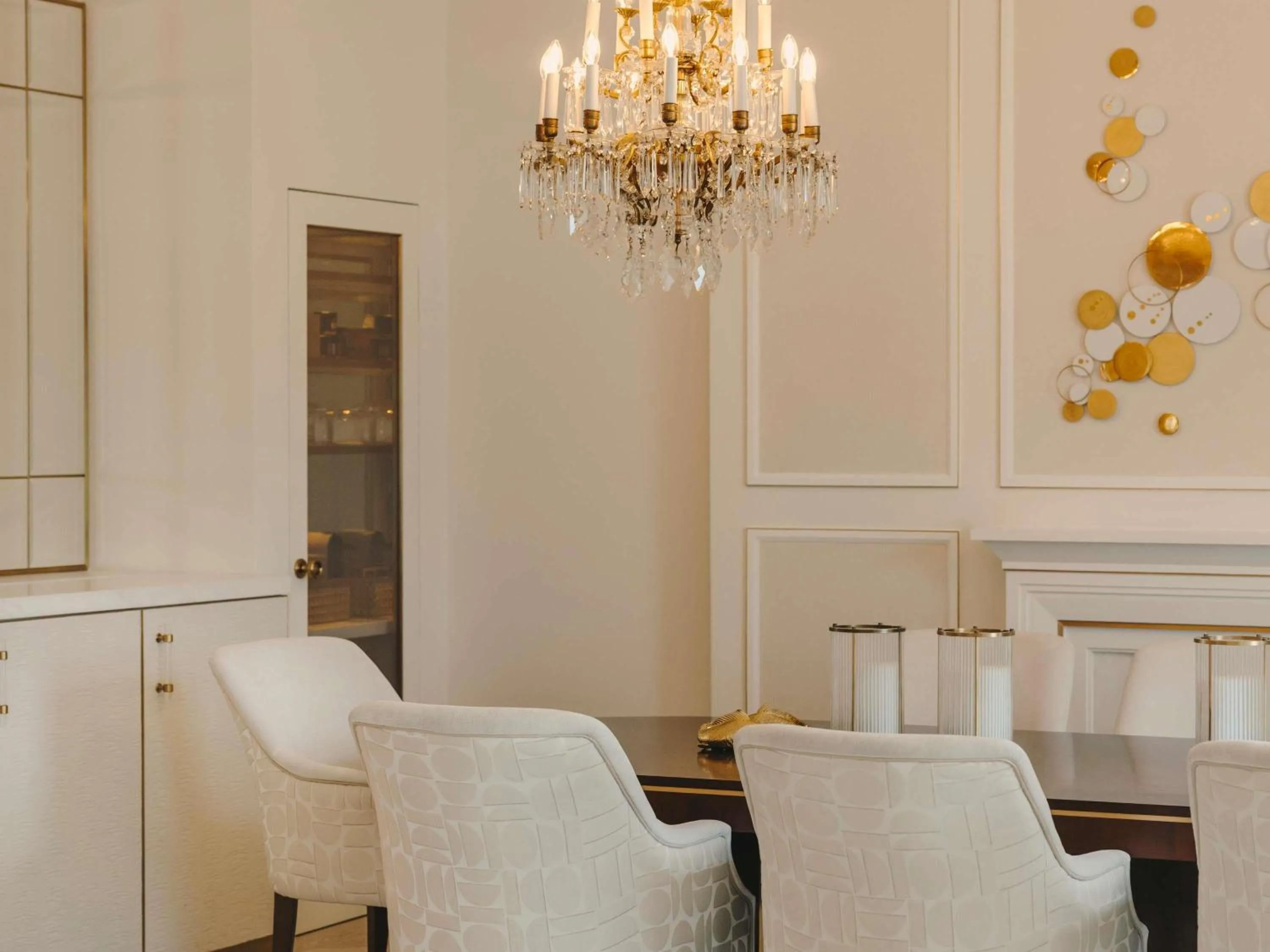 Bedroom in Fairmont Hotel Vier Jahreszeiten