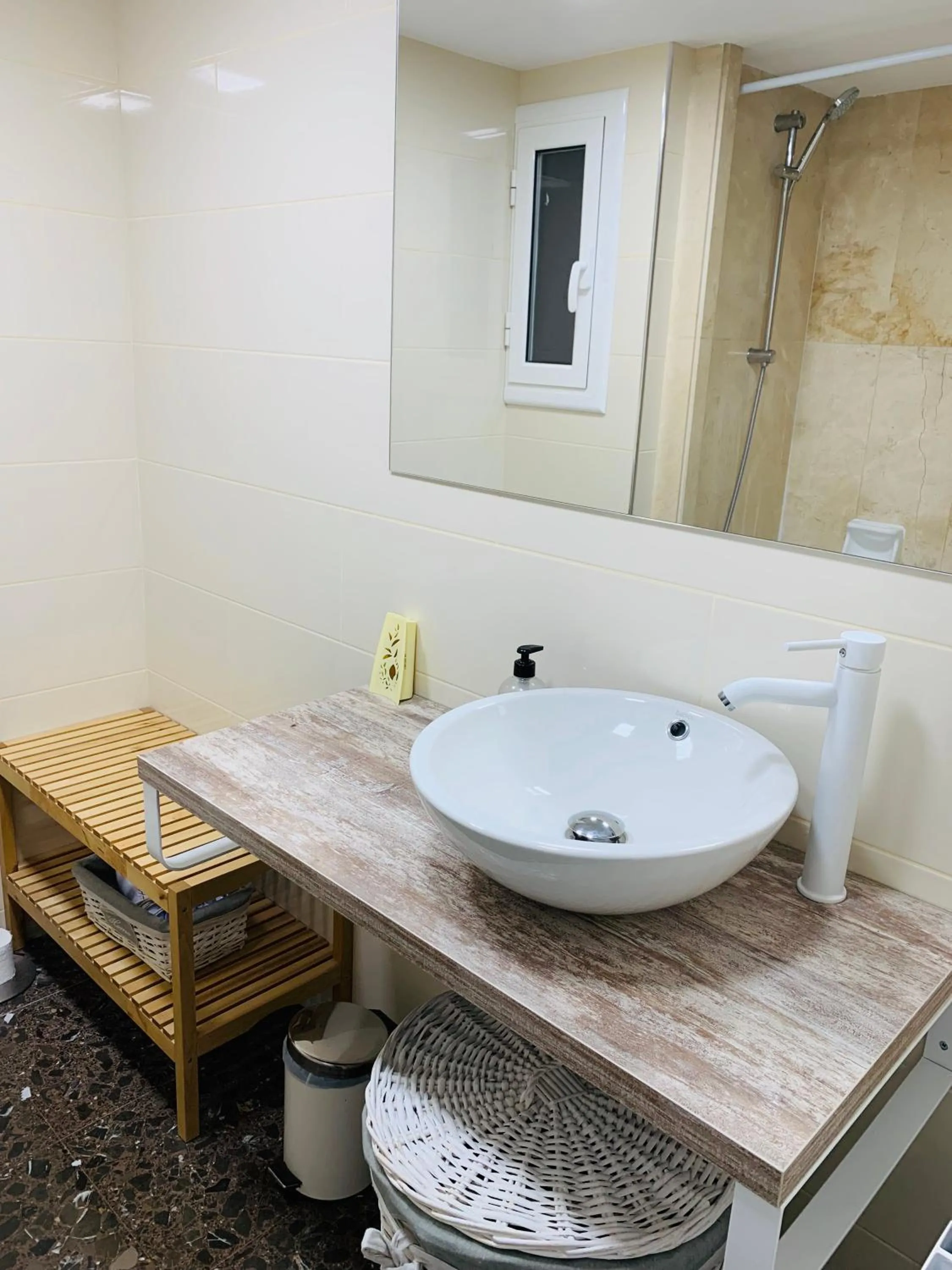 Bathroom in Family-Friendly Home in Central Barcelona 4BDR