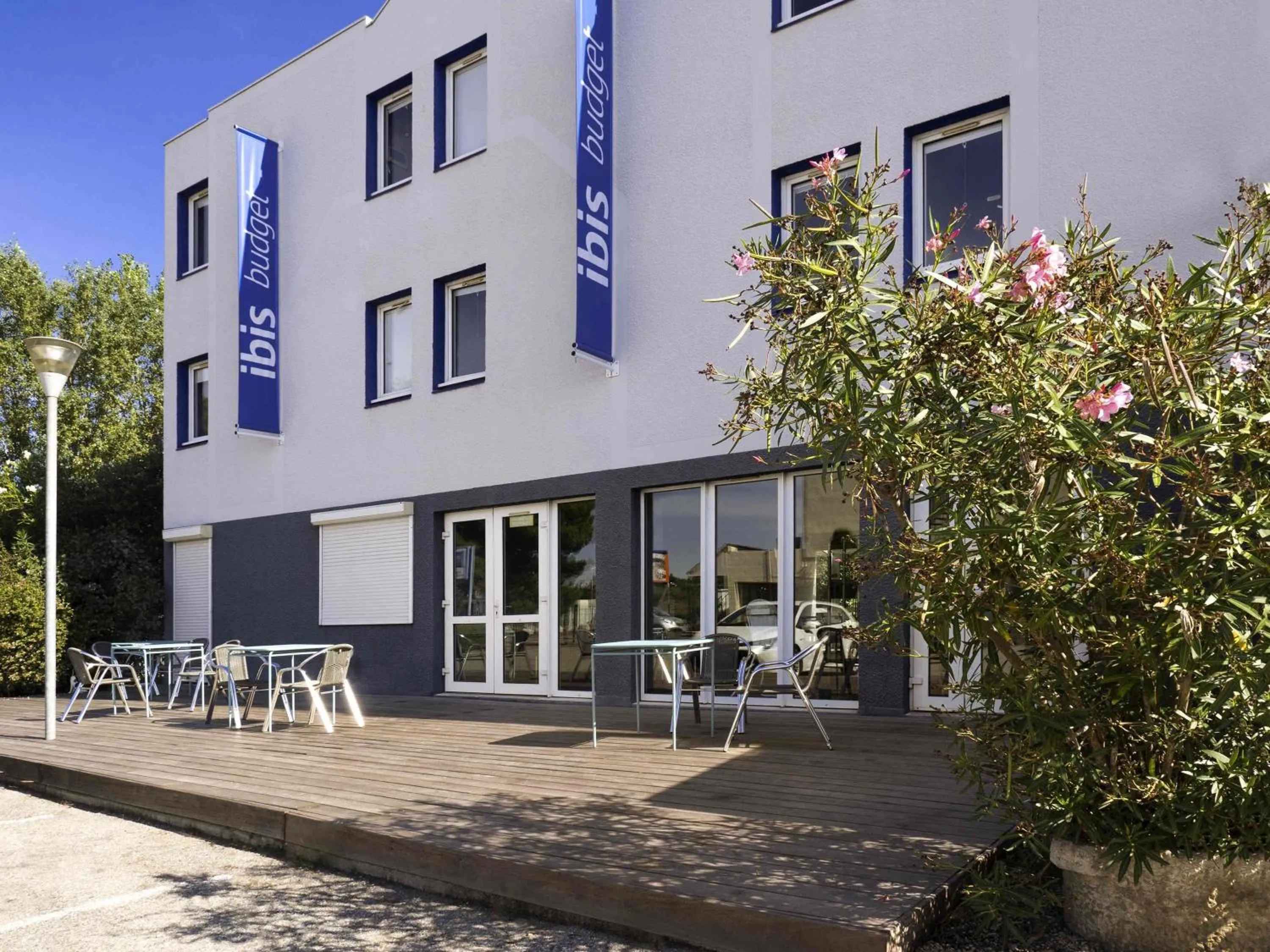 Property building in ibis budget Arles Sud Fourchon