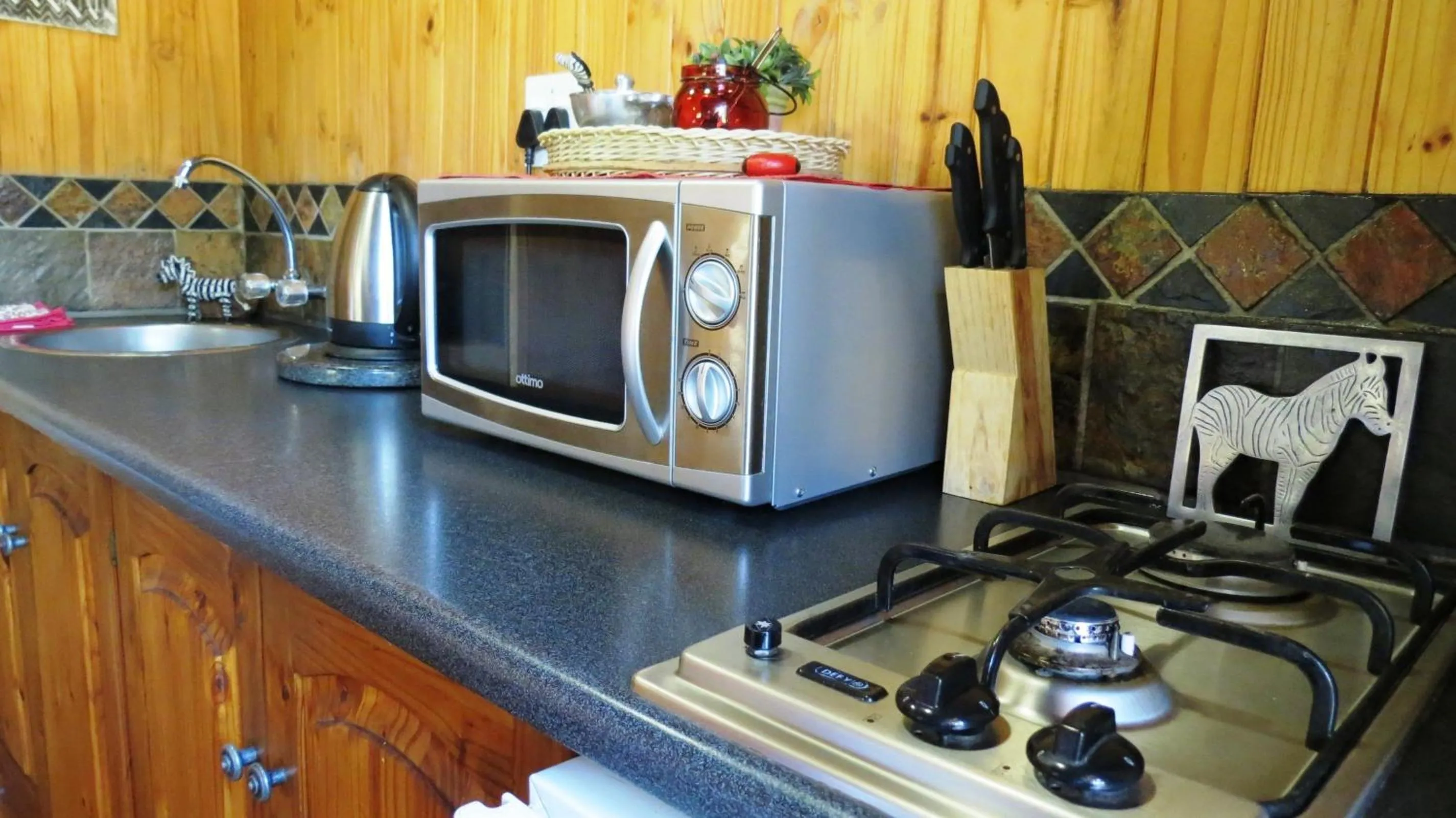 Kitchen or kitchenette in Ciara Guesthouse