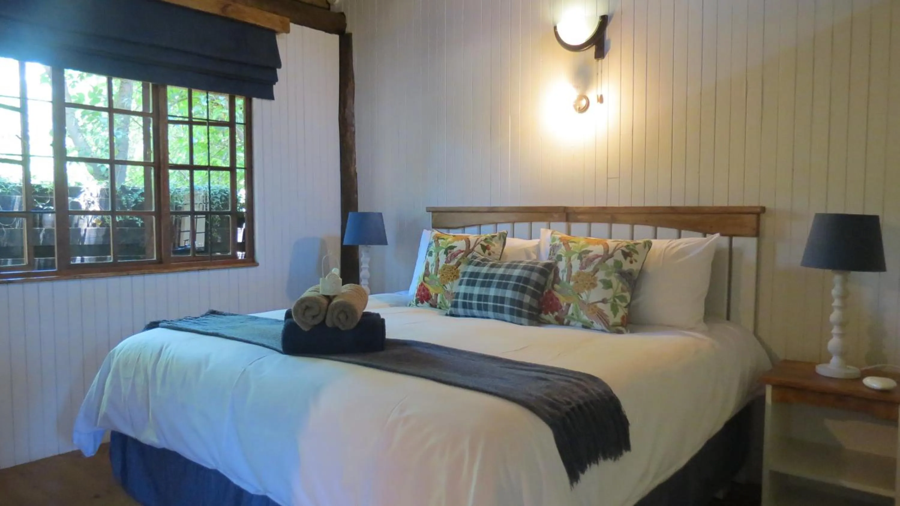 Decorative detail, Bed in Ciara Guesthouse