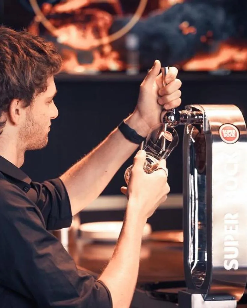 Restaurant/places to eat in Kult Hotel