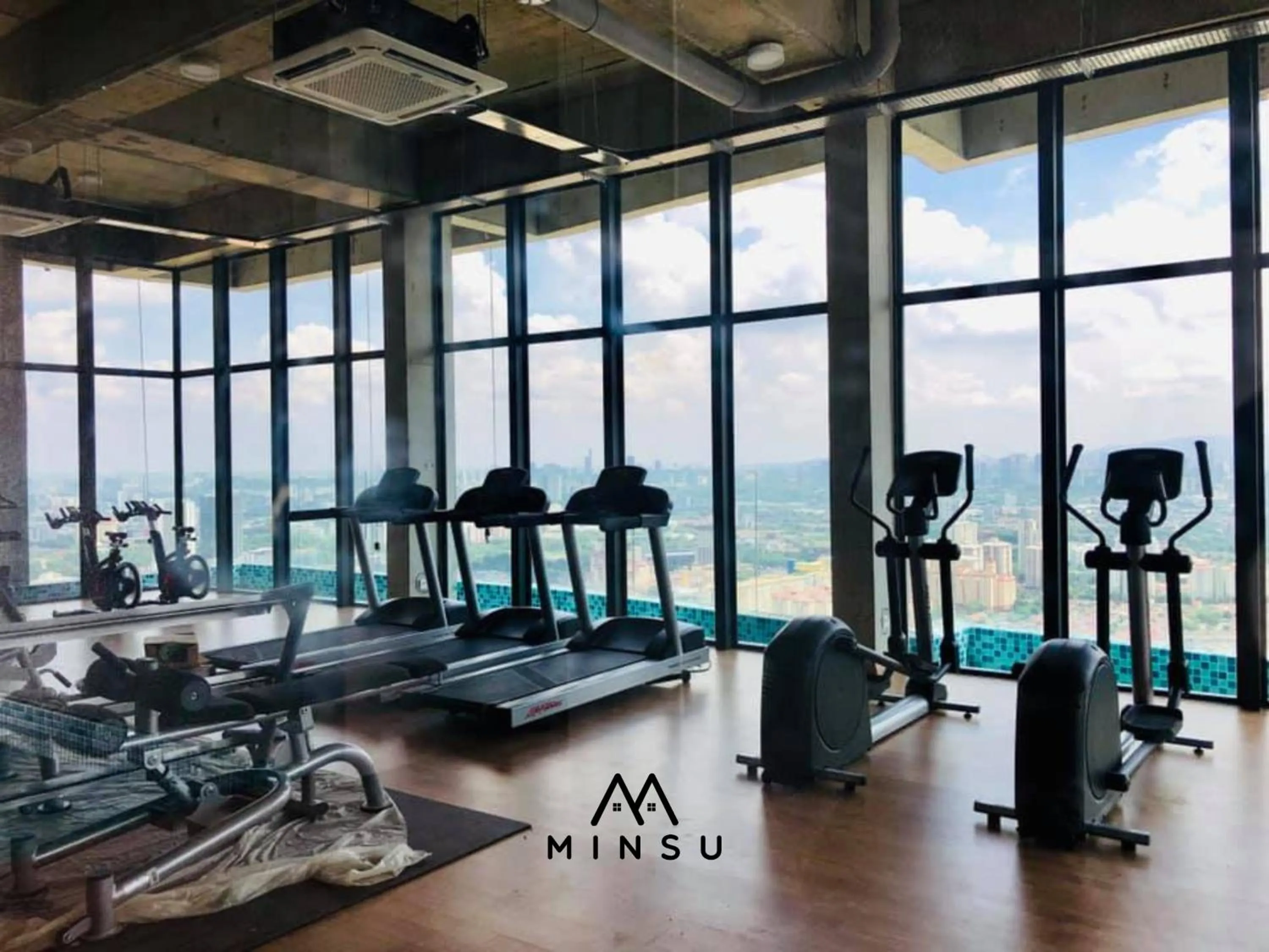 Fitness centre/facilities in Minsu (Ekocheras)