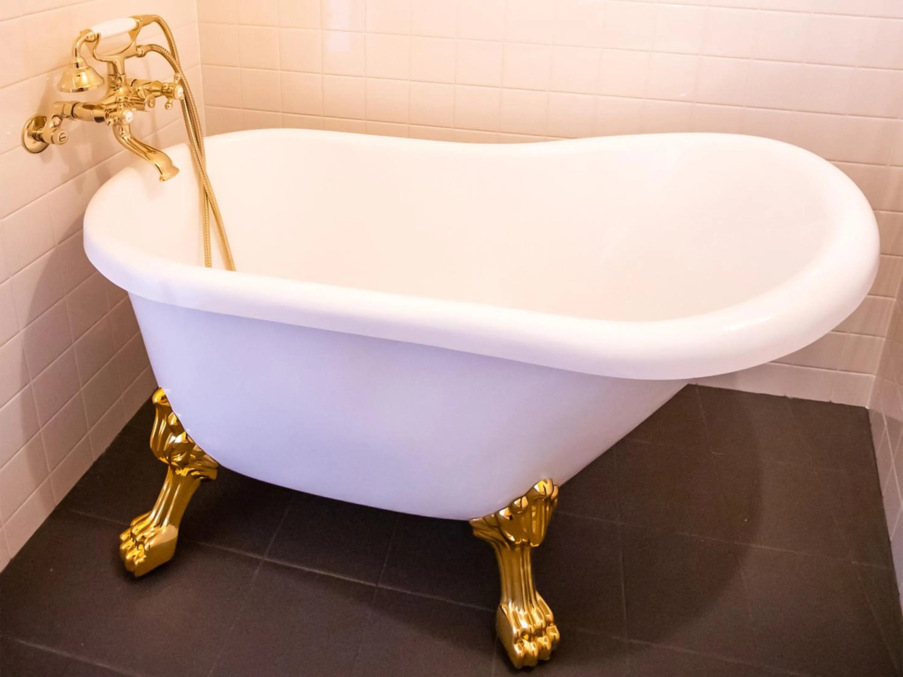 Bathroom in LifeStyleHotel ichi一棟貸切りホテル