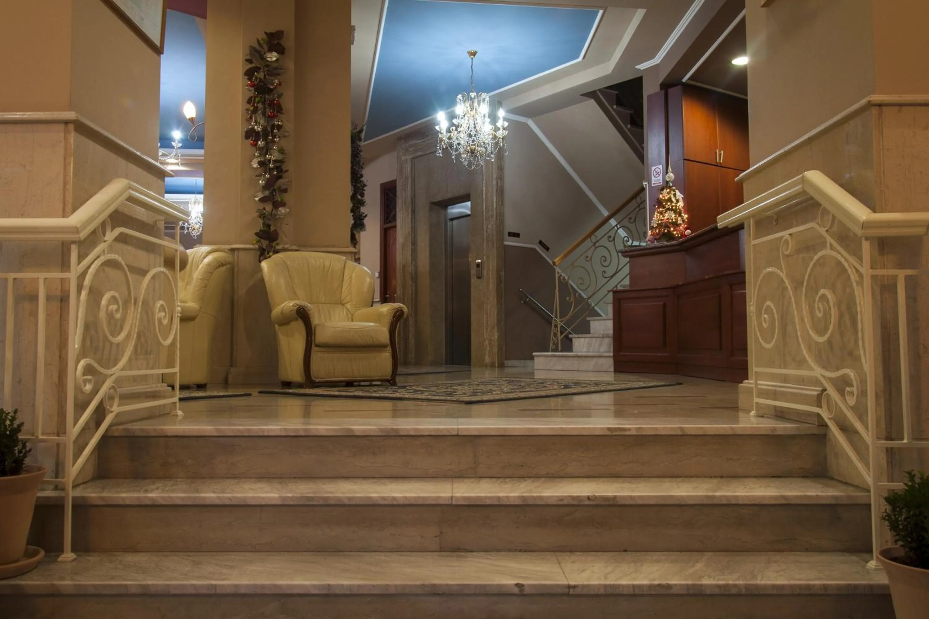 Lobby or reception in Hotel Marianna