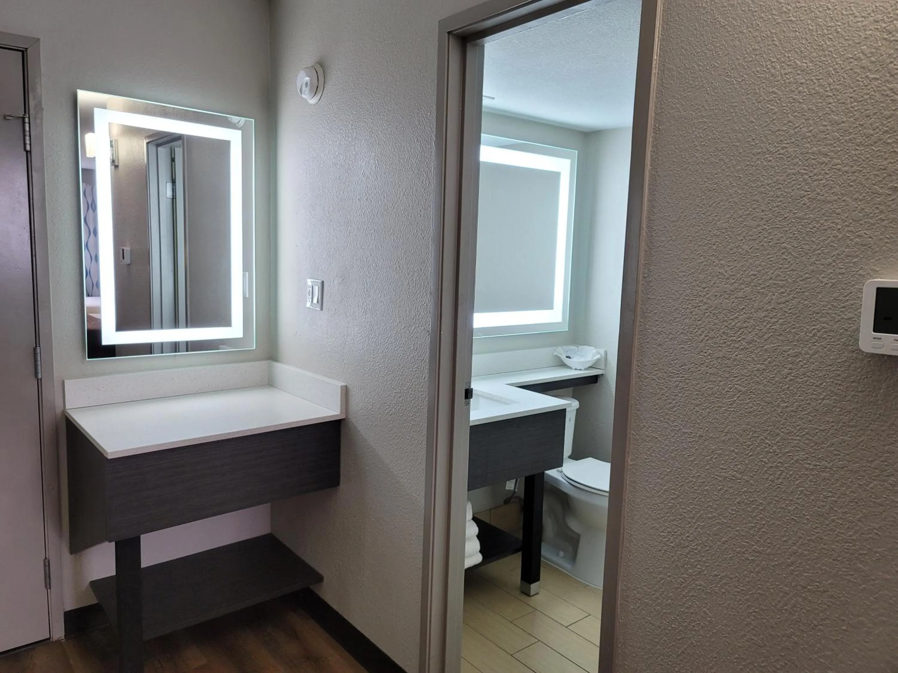 Wingate by Wyndham Wichita Airport