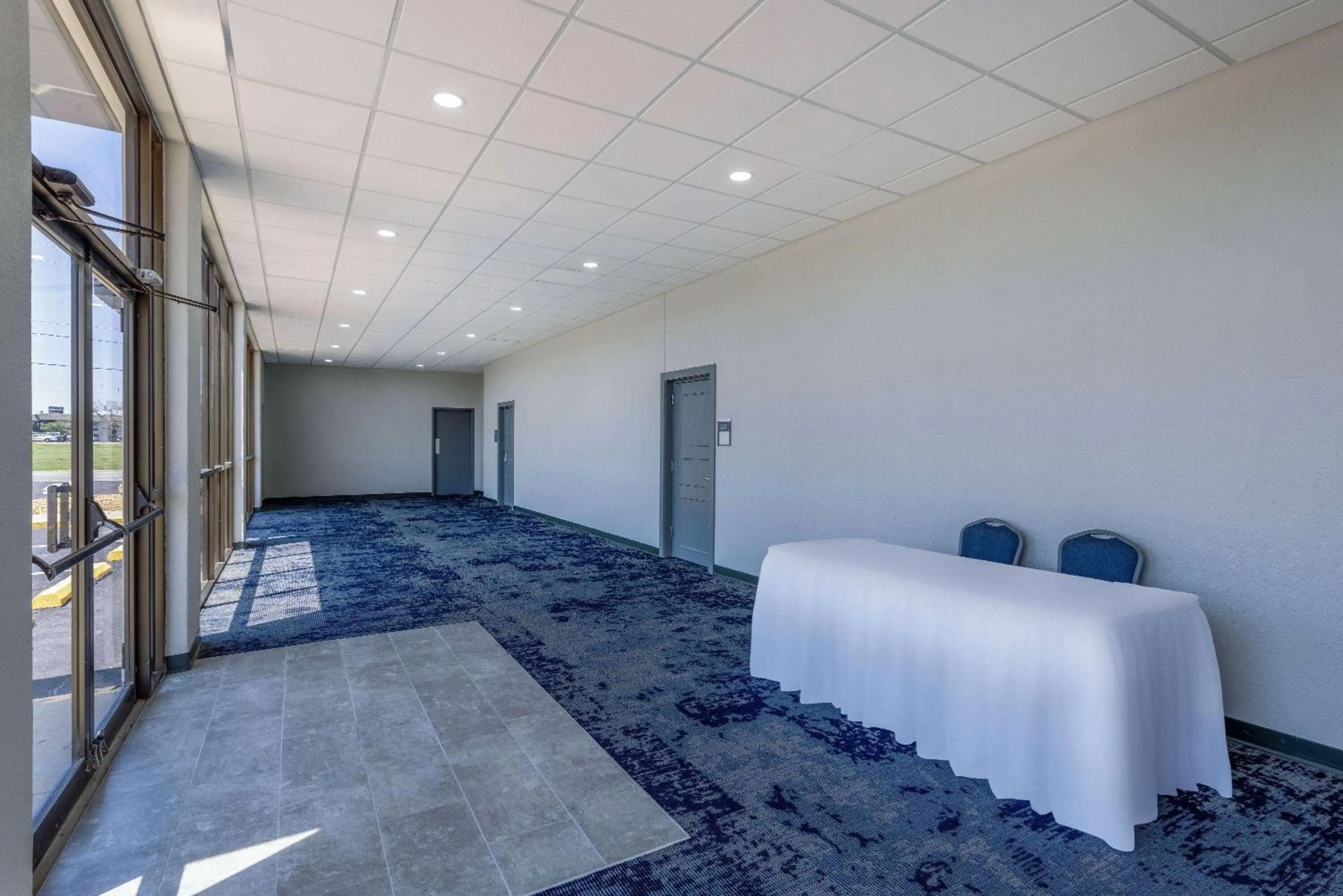 Meeting/conference room in Wingate by Wyndham Wichita Airport