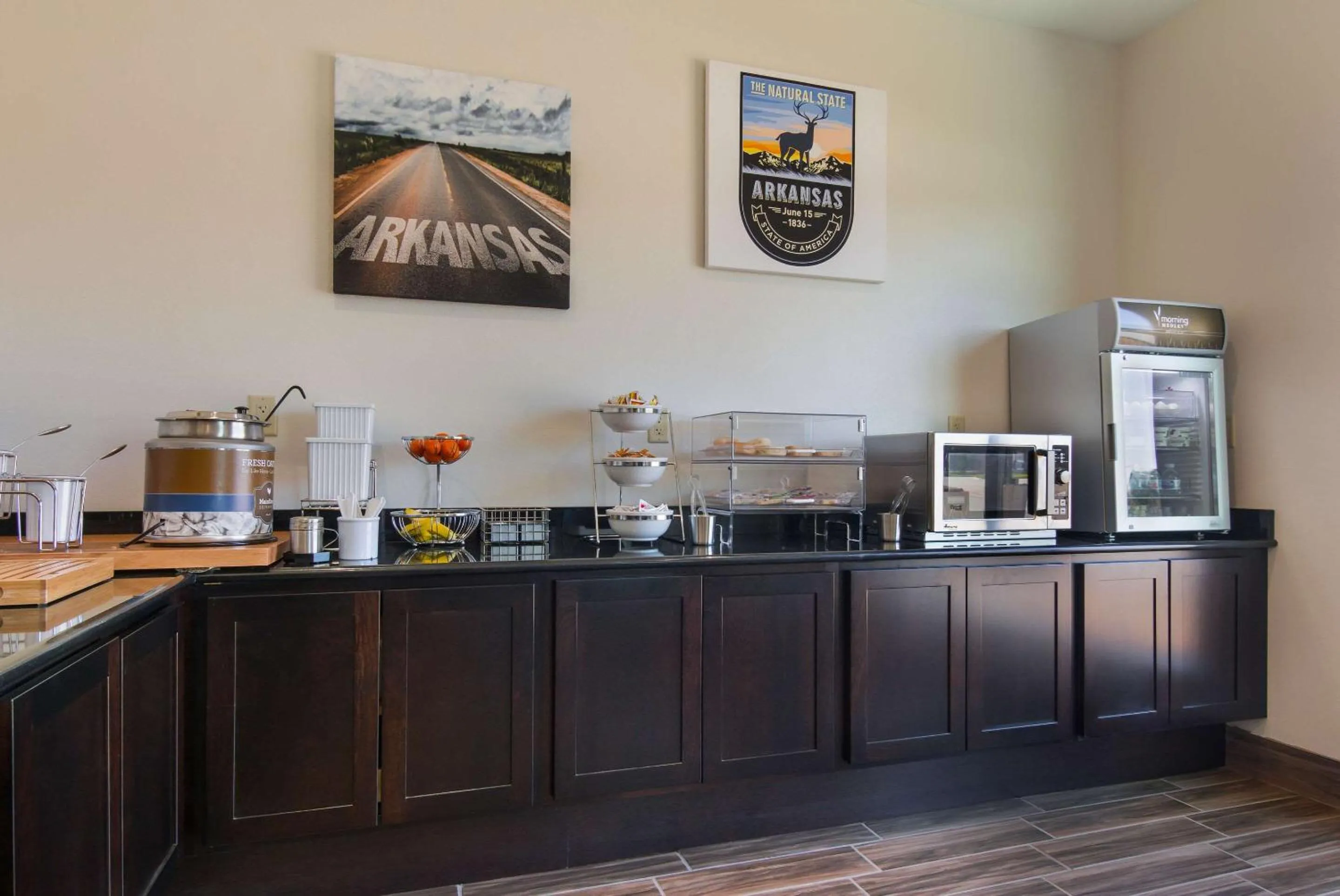 Restaurant/places to eat in Sleep Inn East Camden