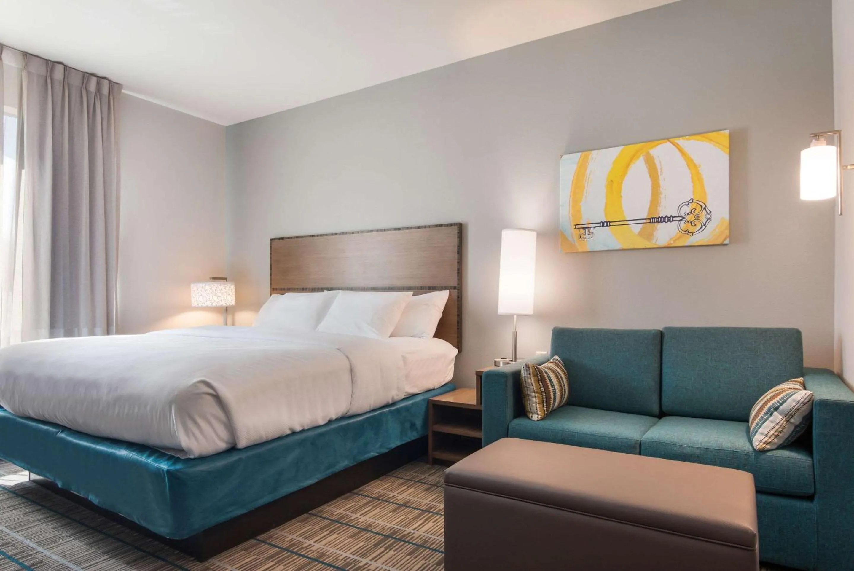 Photo of the whole room, Bed in MainStay Suites East Camden