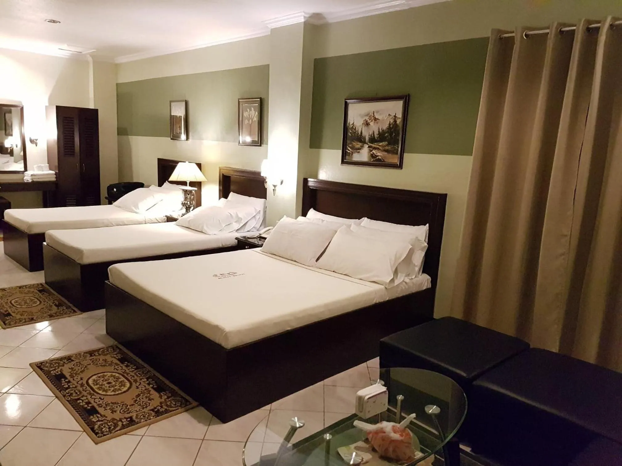 Bed in ROLET HOTEL