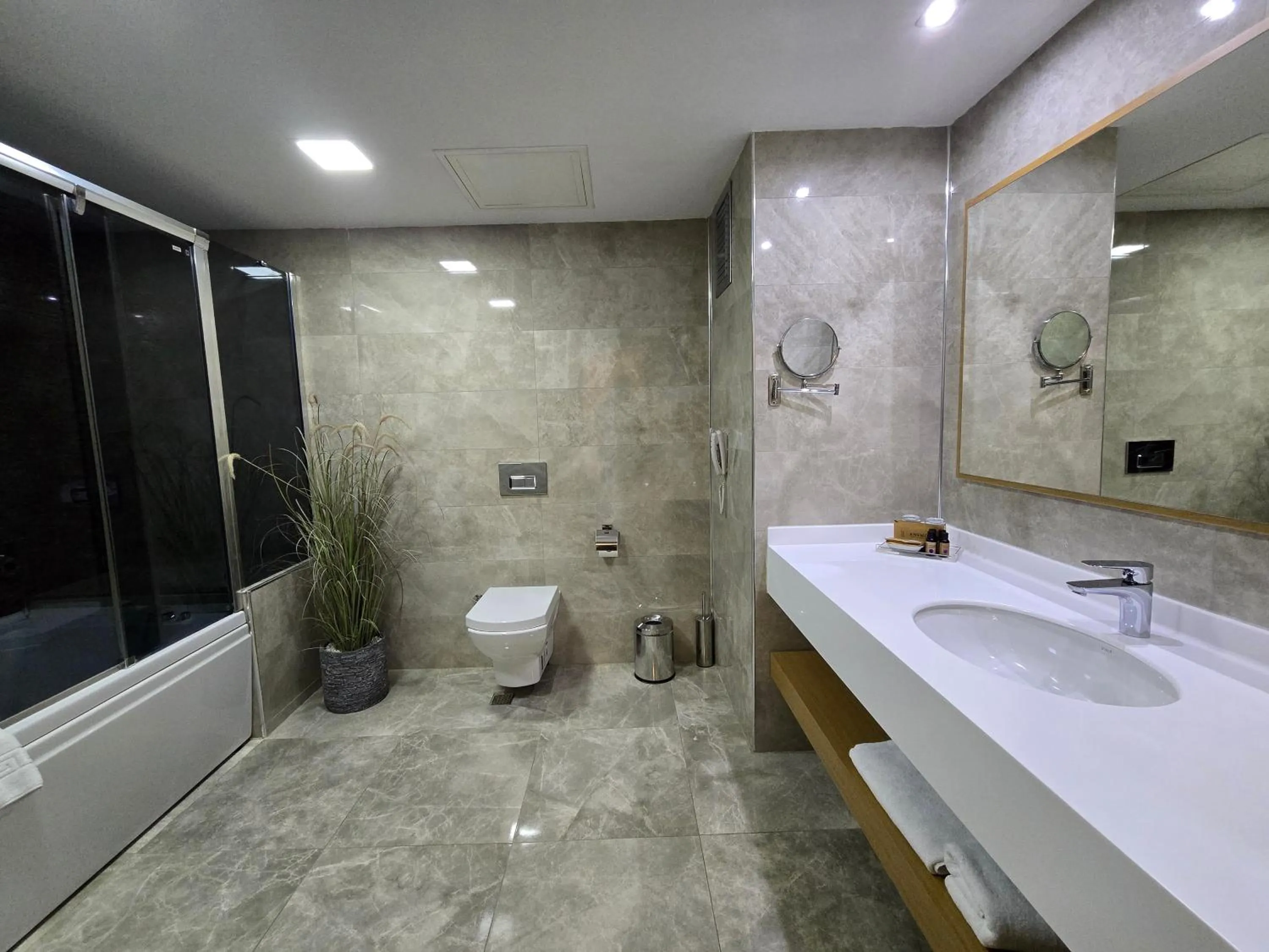 Hot Tub in Anemon Kent Diyarbakır Otel