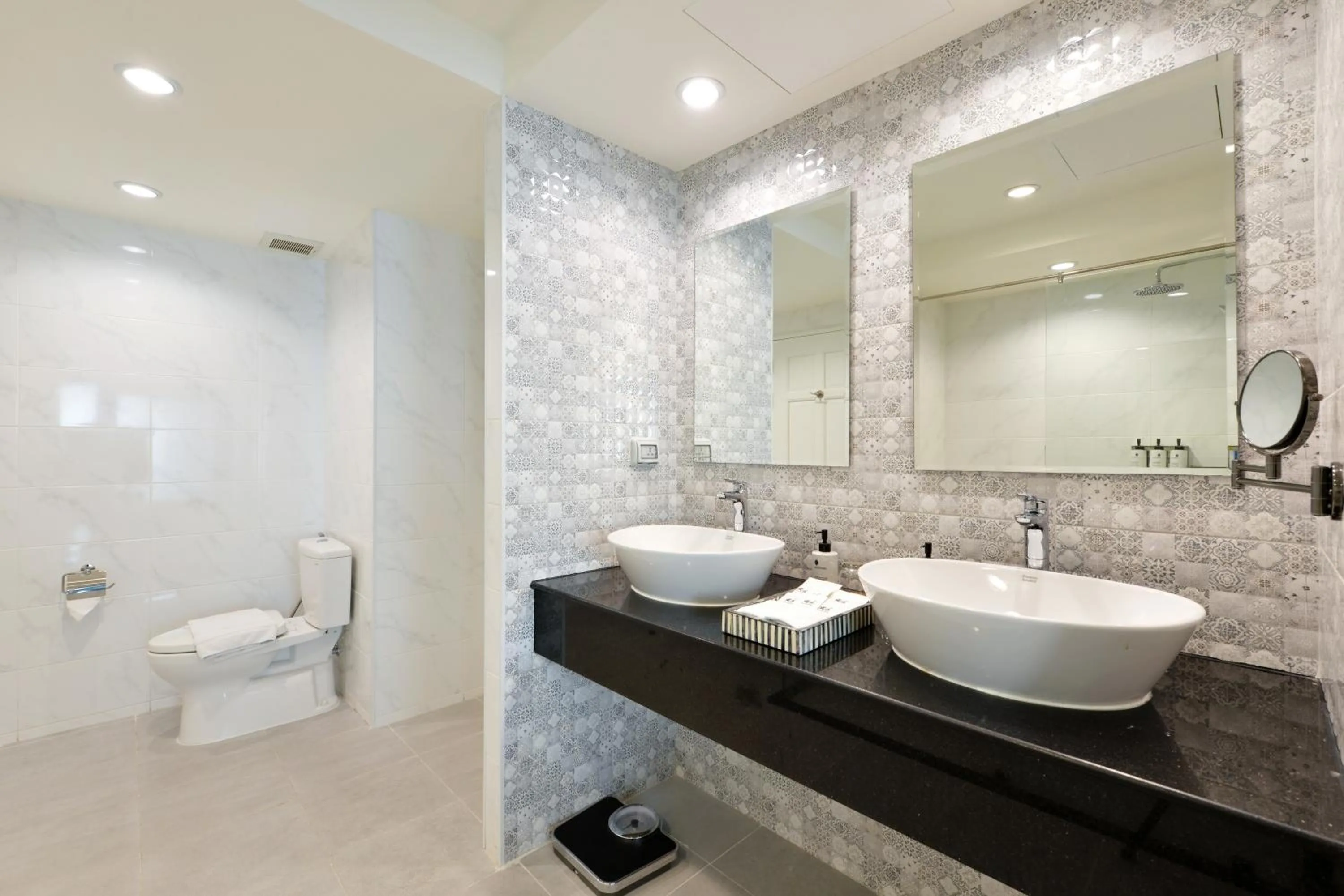 Toilet in Villa De Pranakorn