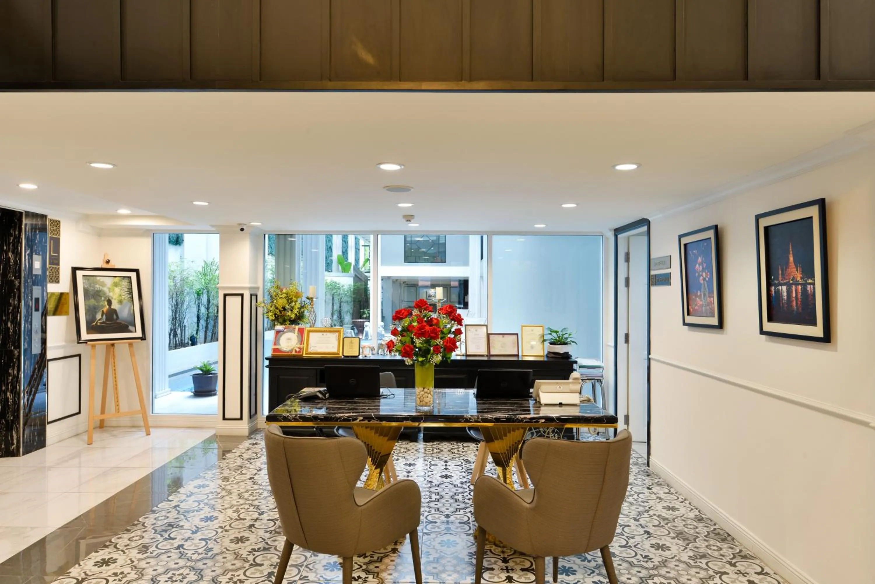 Lobby or reception in Villa De Pranakorn