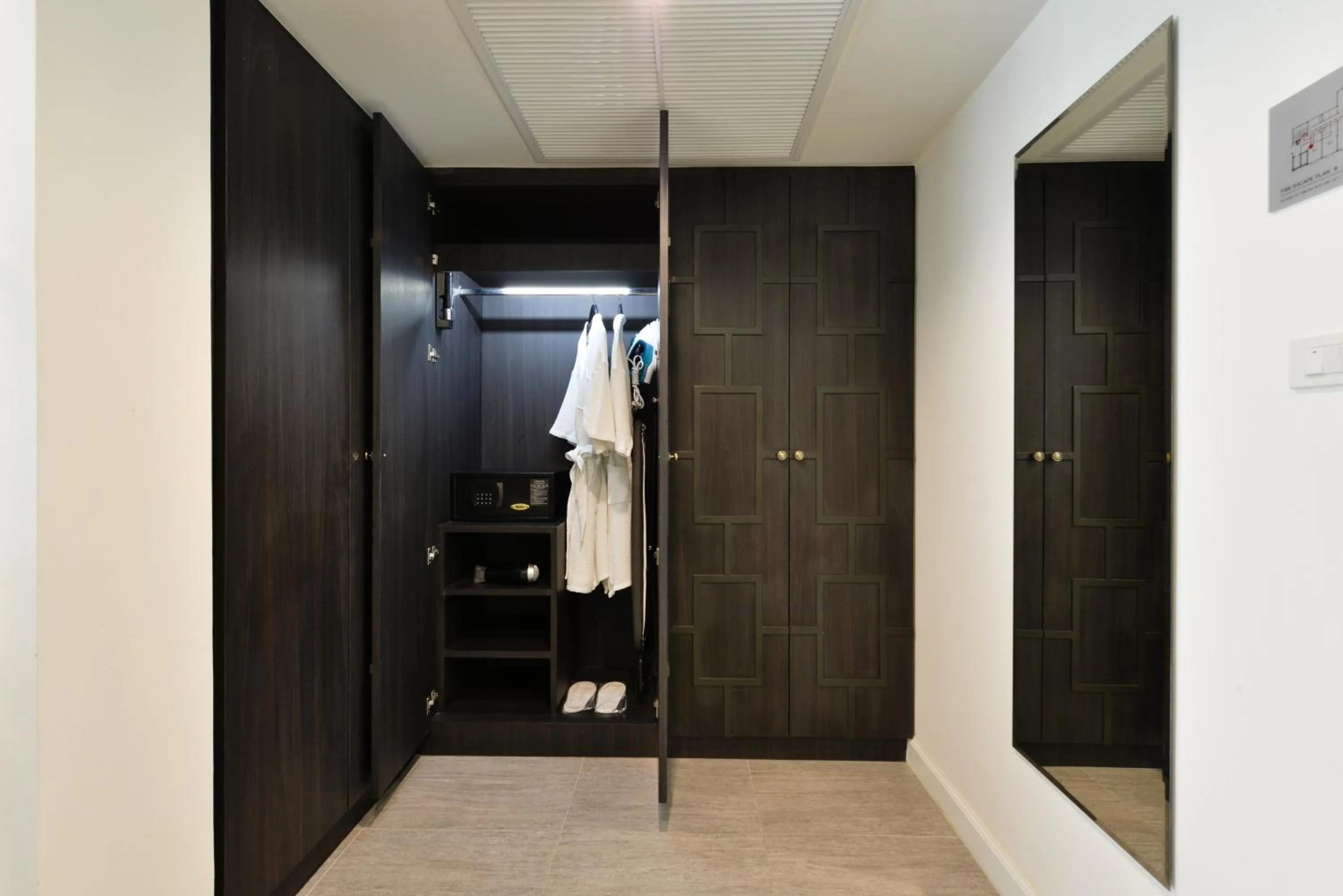 towels in Villa De Pranakorn