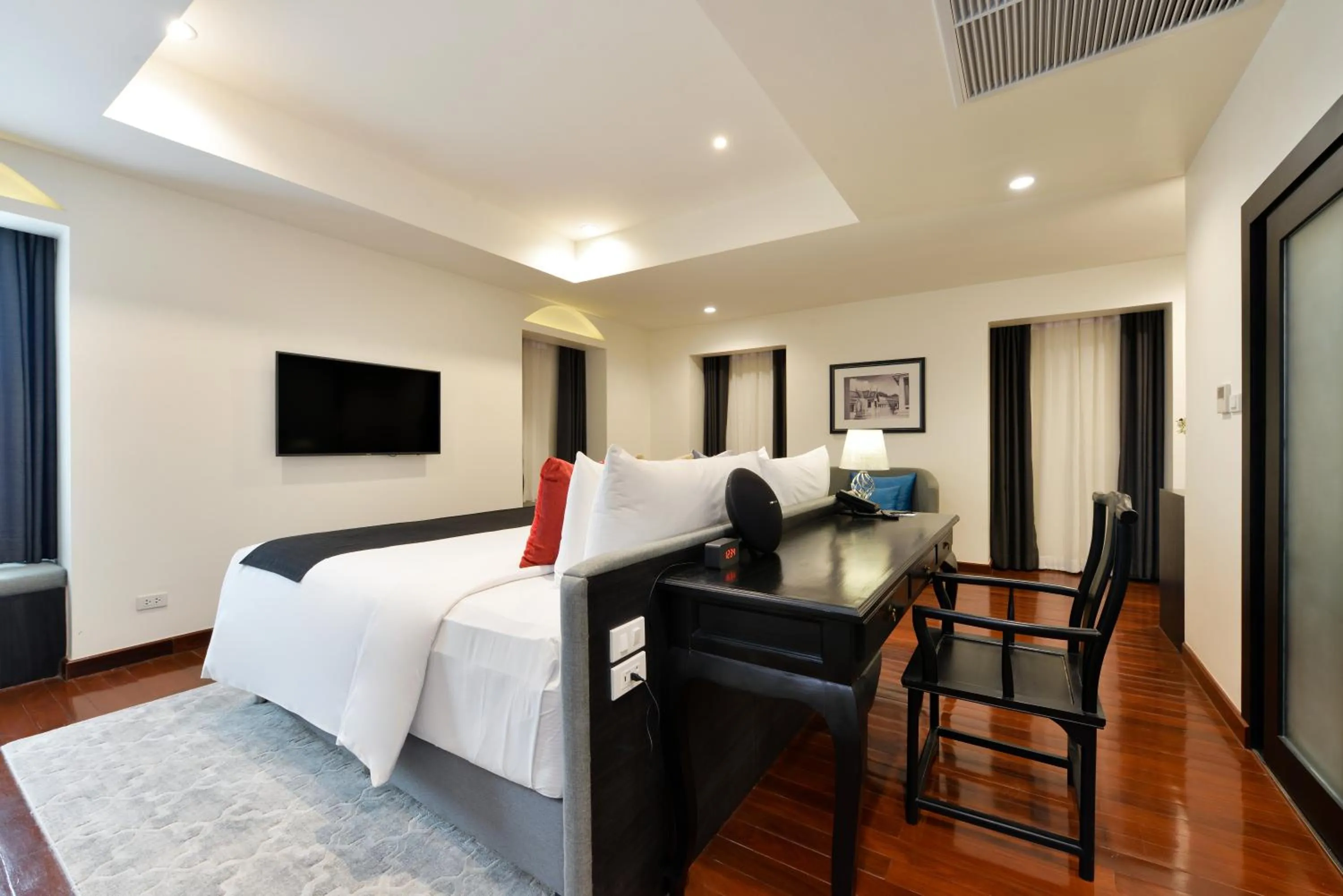 Bed in Villa De Pranakorn