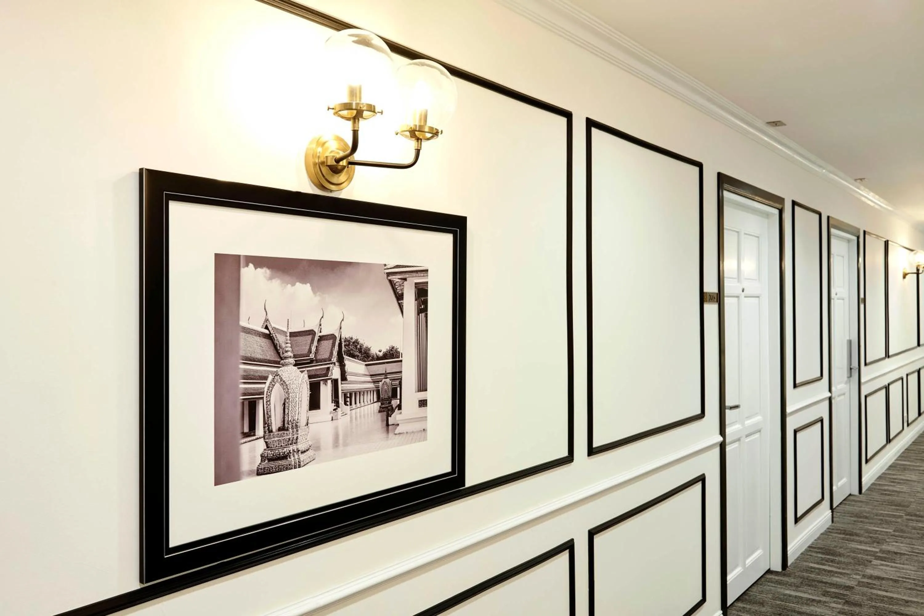 Property building in Villa De Pranakorn