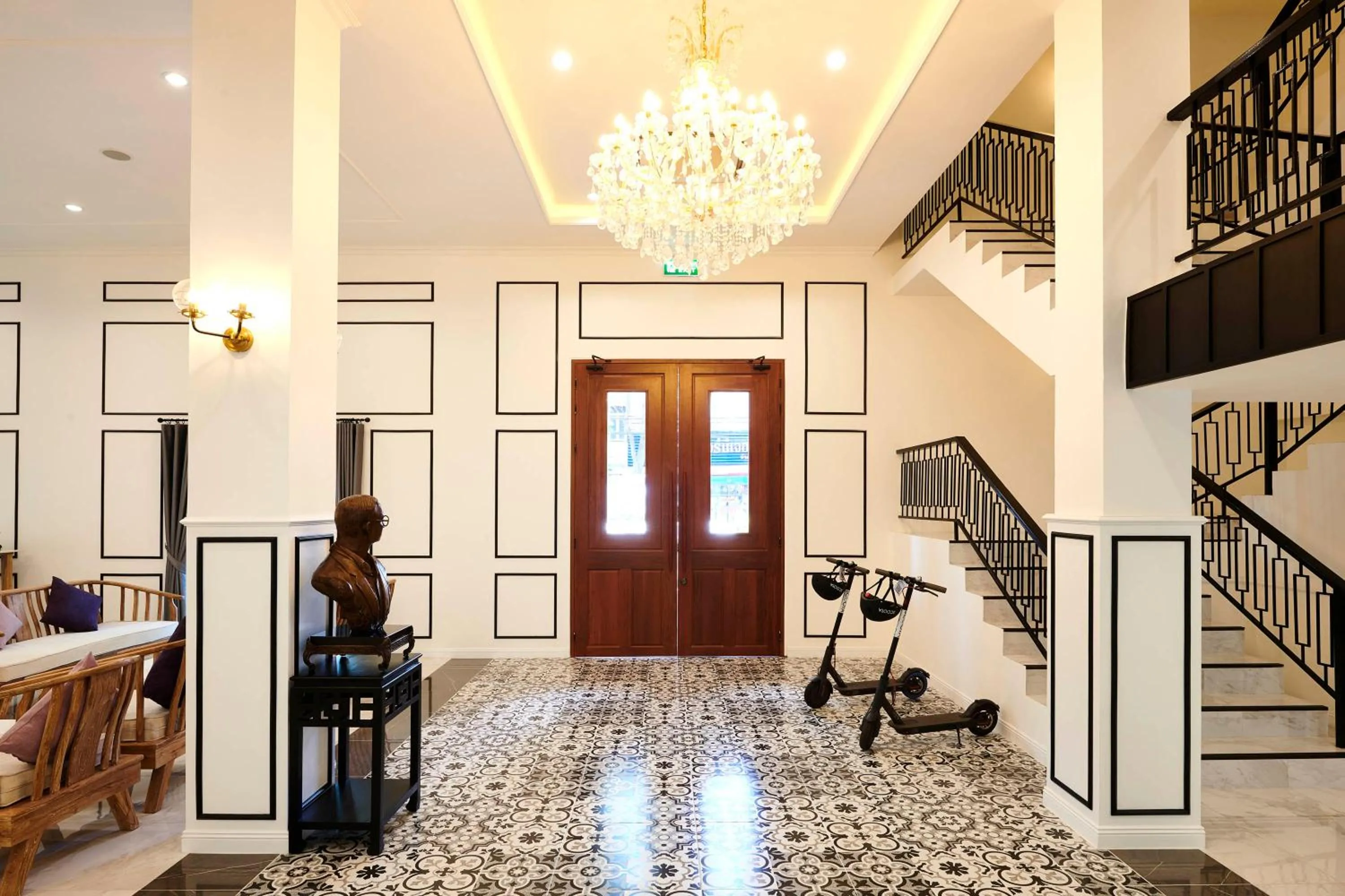 Lobby or reception in Villa De Pranakorn