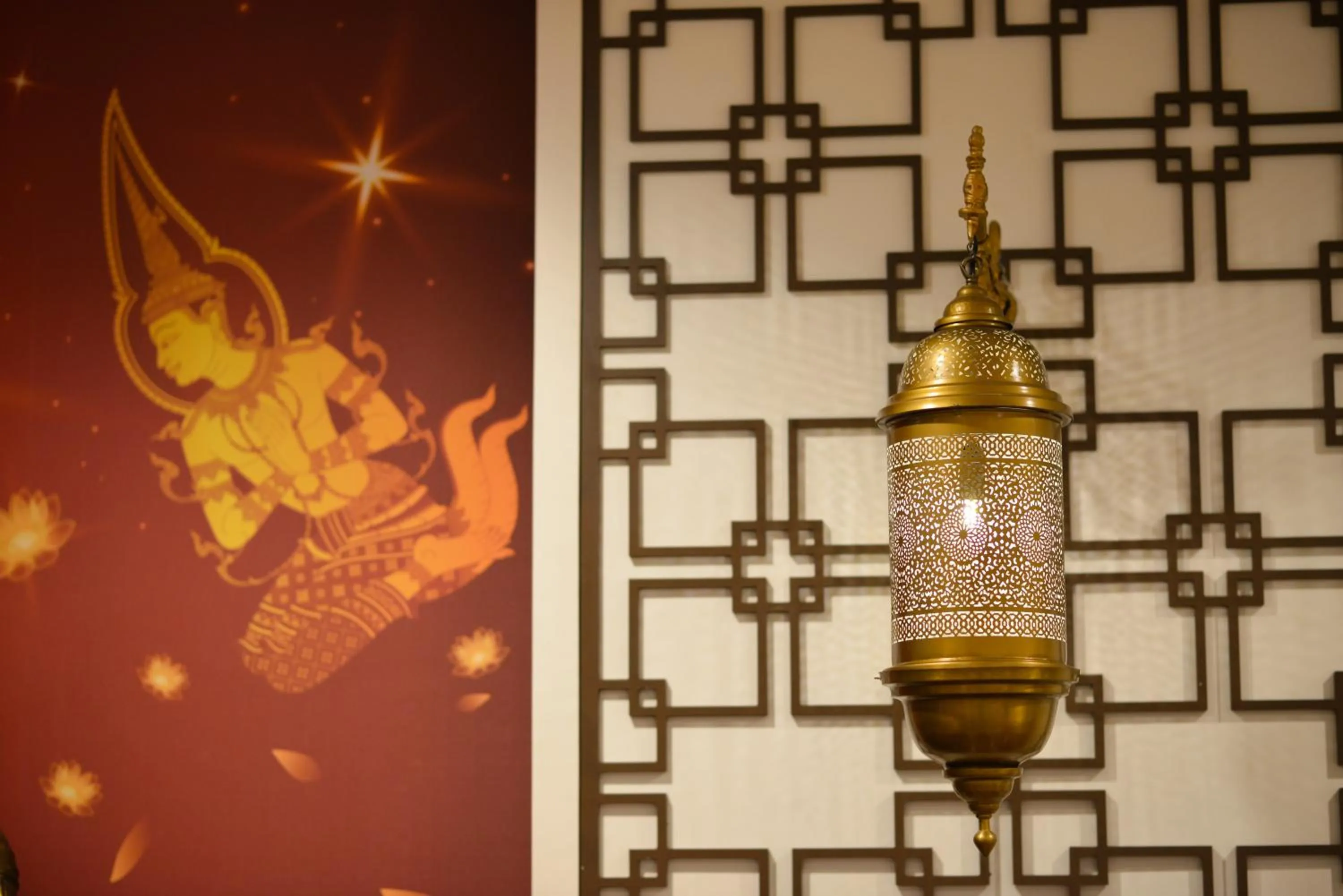 Property building in Villa De Pranakorn