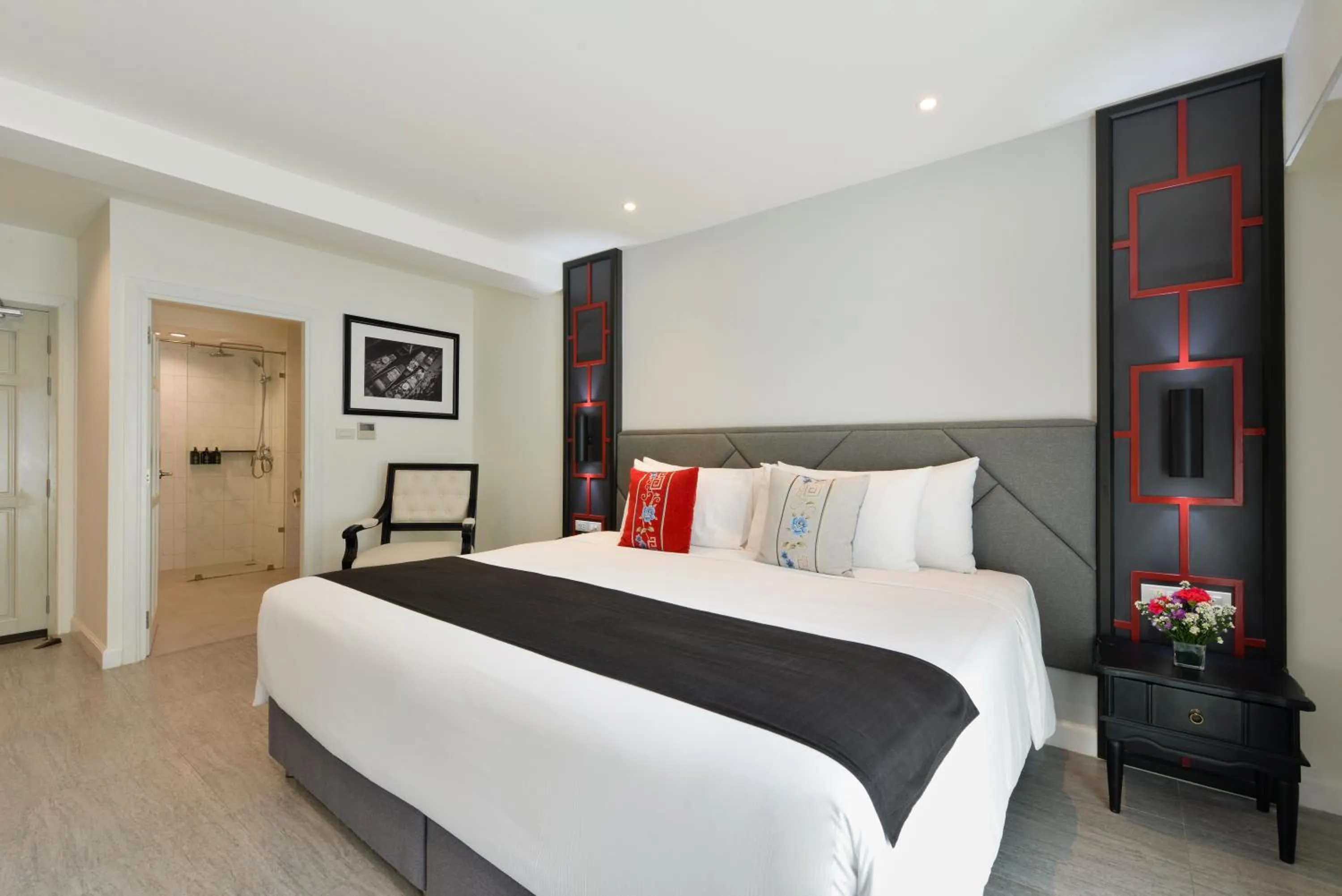 Bed in Villa De Pranakorn