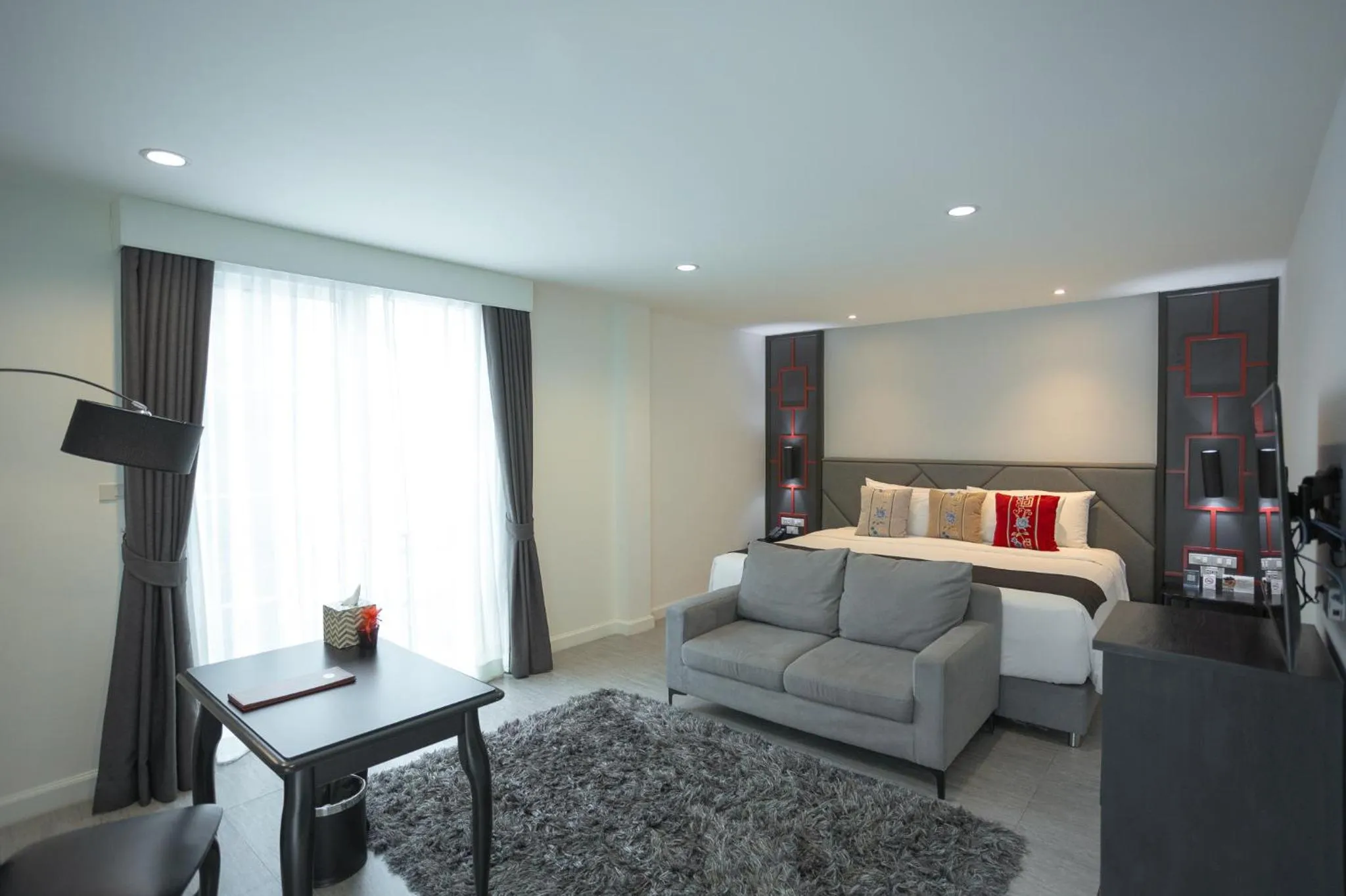 TV and multimedia, Bed in Villa De Pranakorn