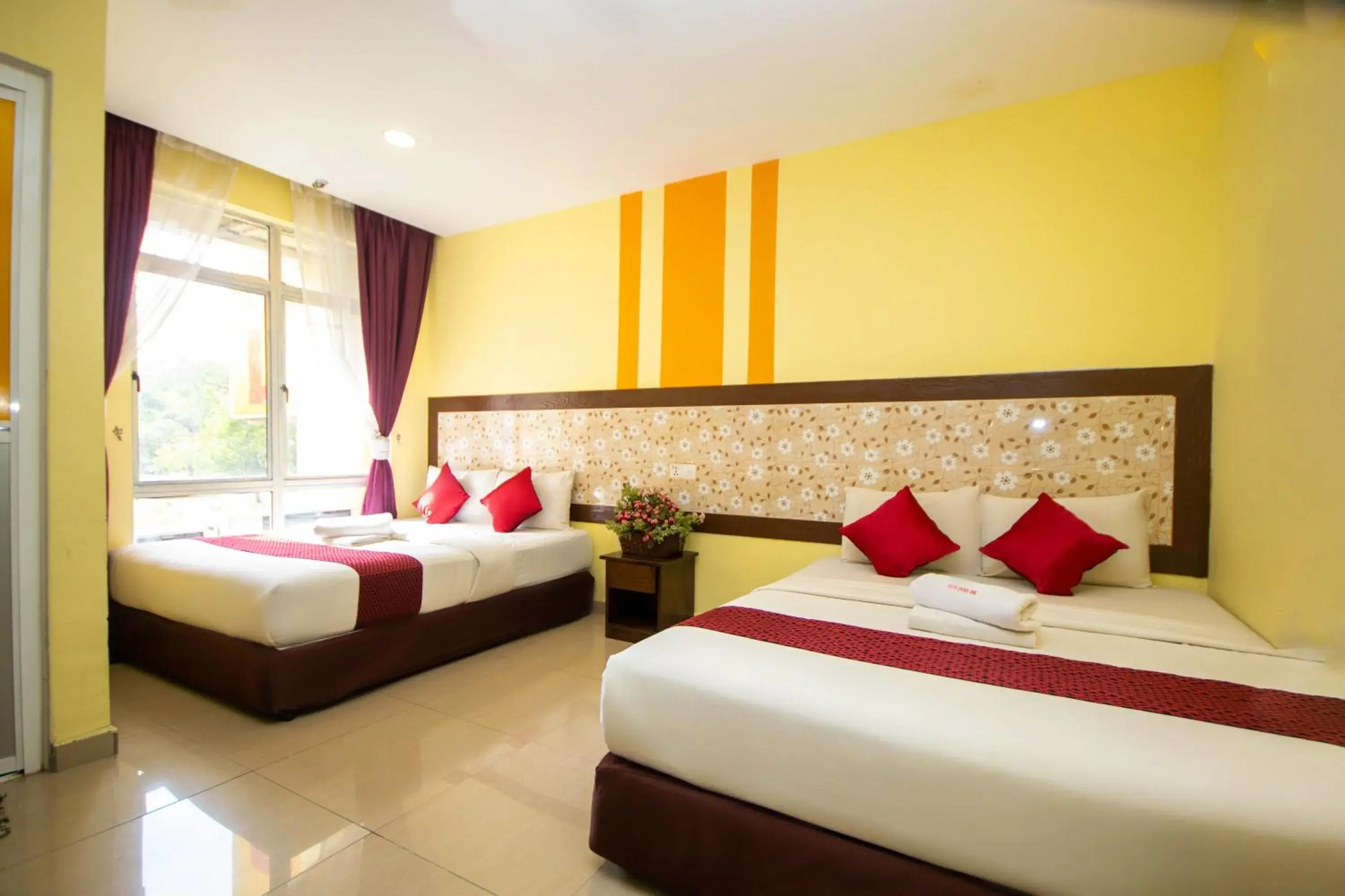 Quadruple Room in SUN INNS PERMAS JAYA Quadruple Room in SUN INNS PERMAS JAYA