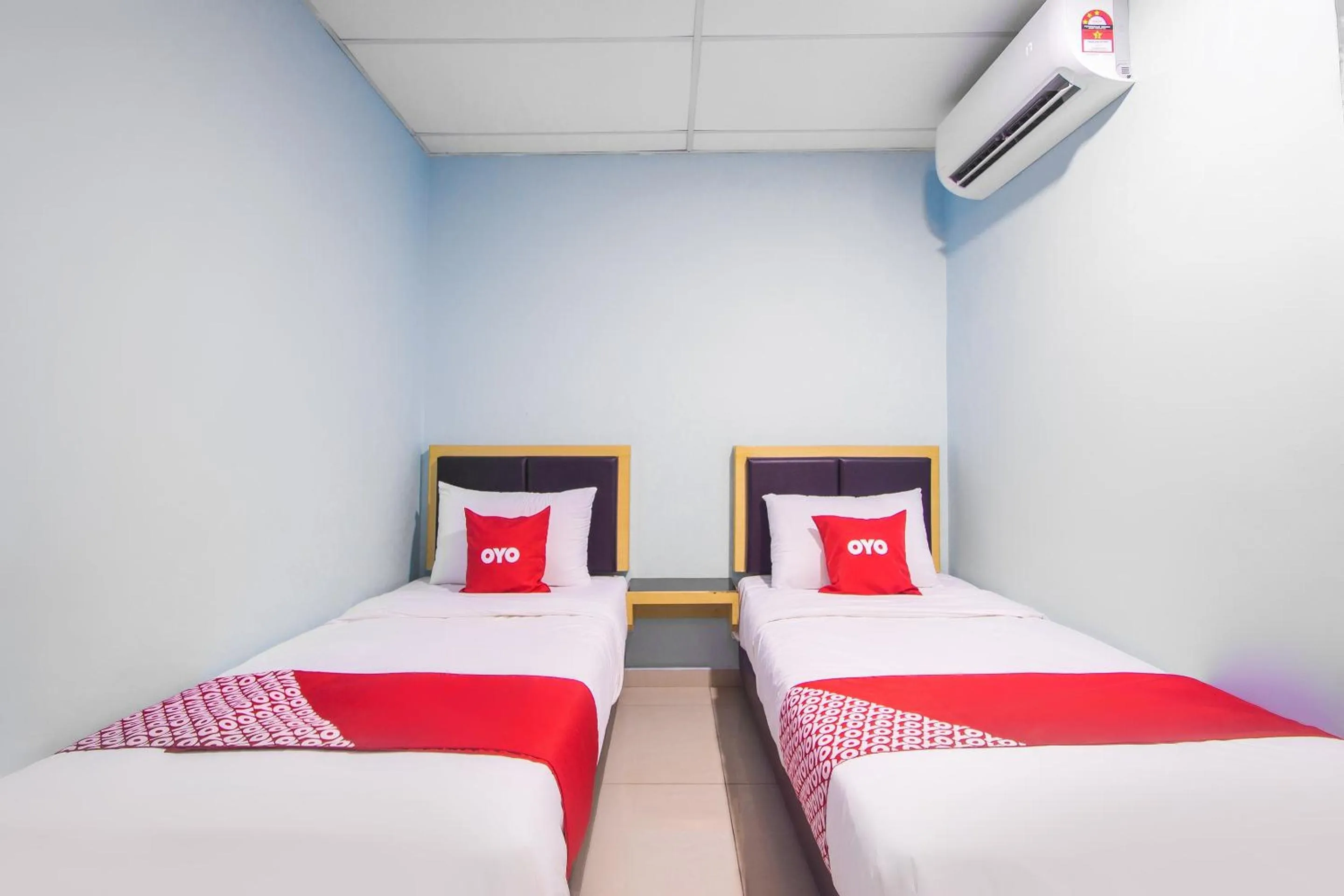 Bedroom, Bed in OYO 89842 Hotel 22, Northport