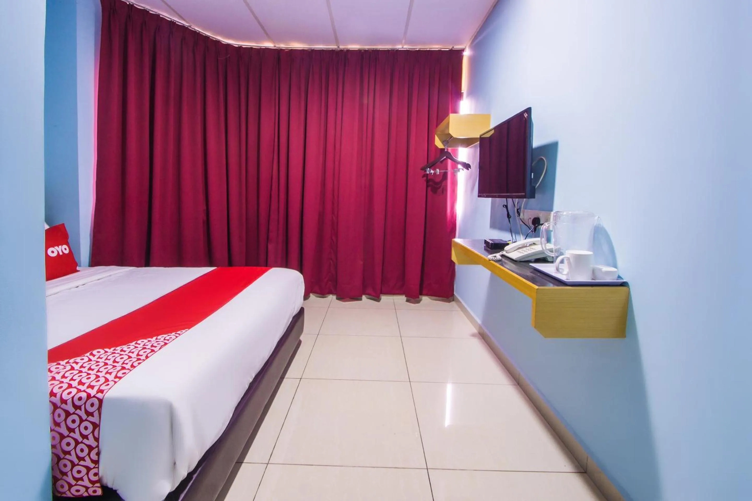 Bedroom, Bed in OYO 89842 Hotel 22, Northport