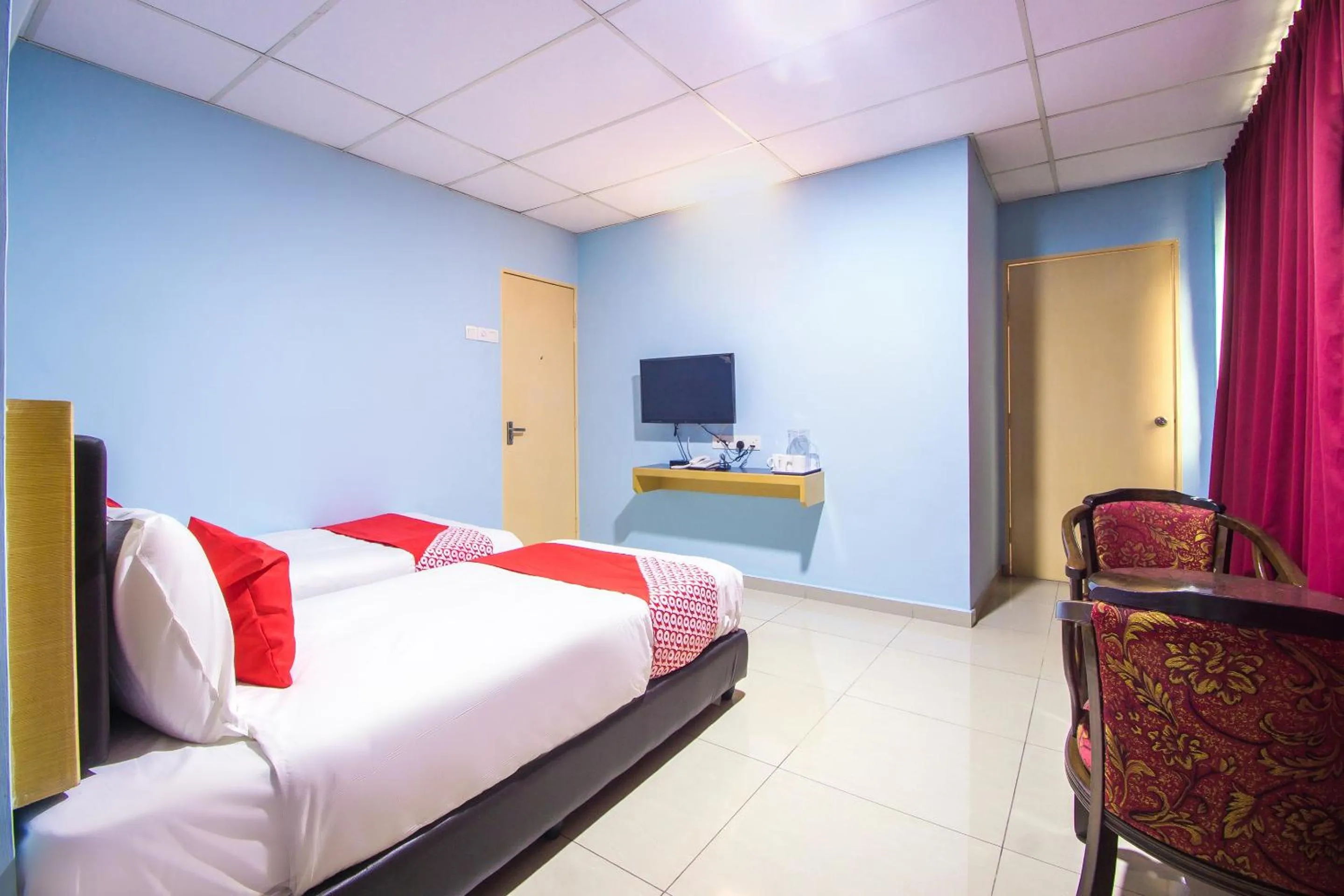 Bedroom, Bed in OYO 89842 Hotel 22, Northport