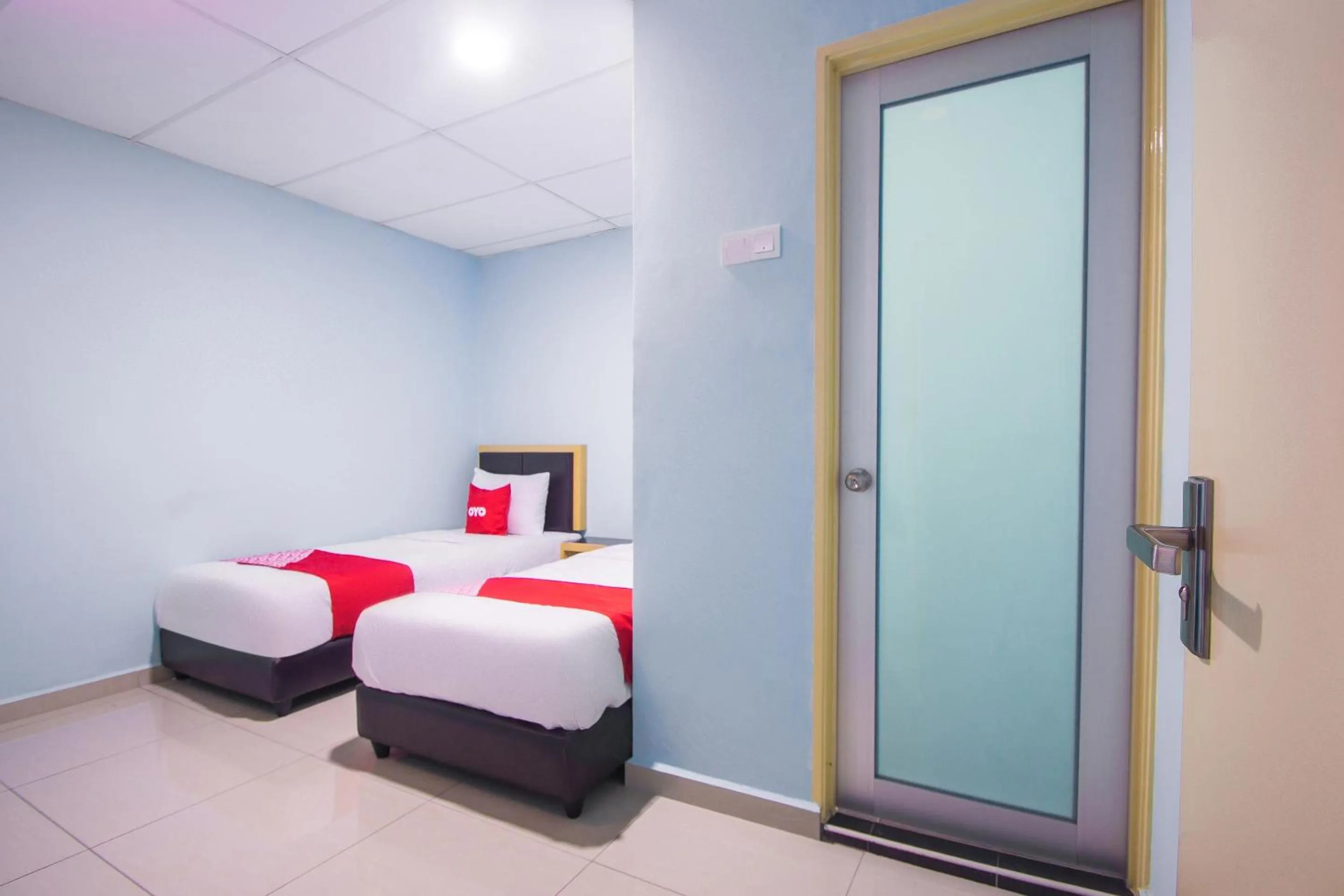 Bedroom, Bed in OYO 89842 Hotel 22, Northport