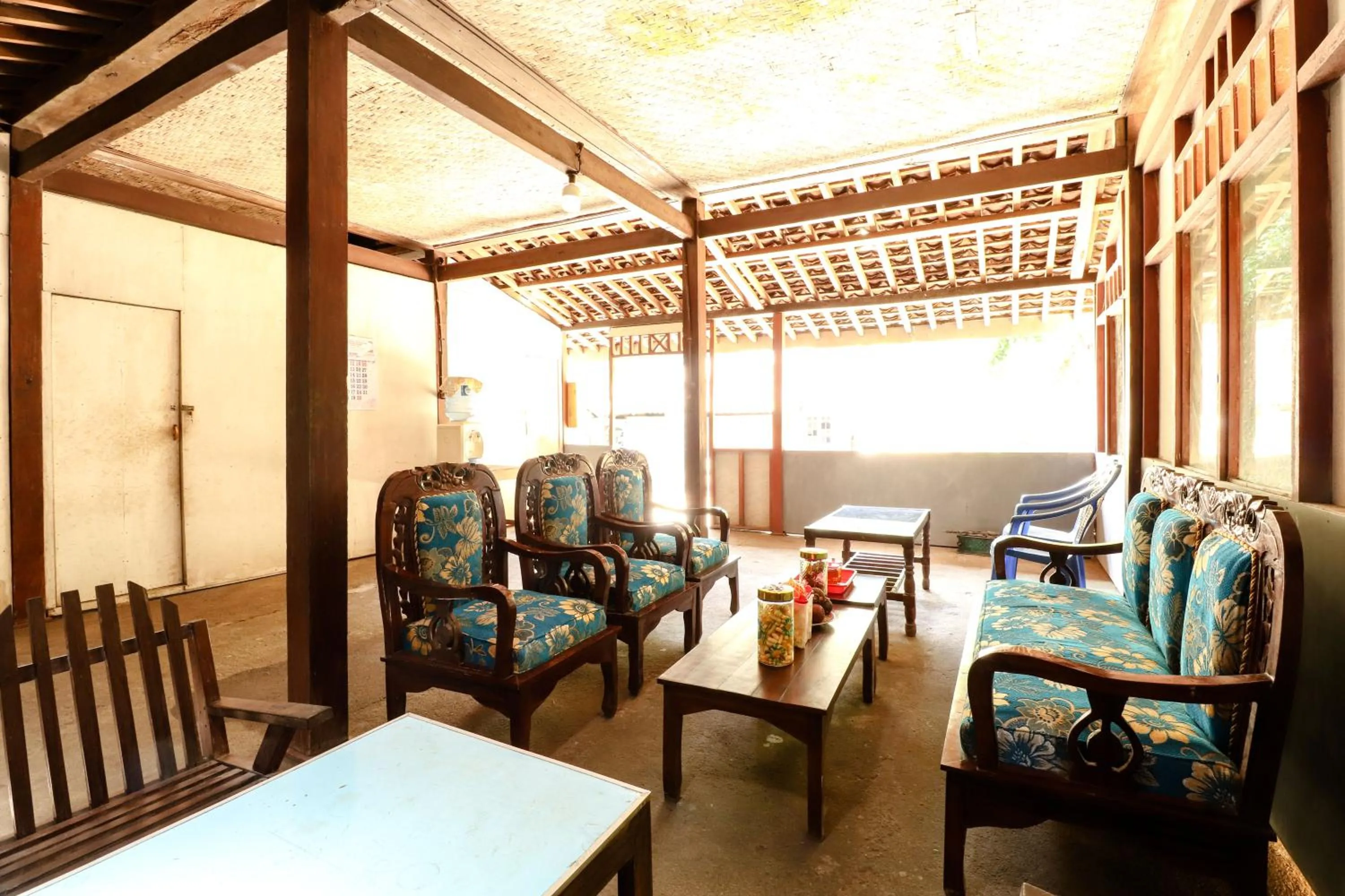 Living room in Iran Homestay