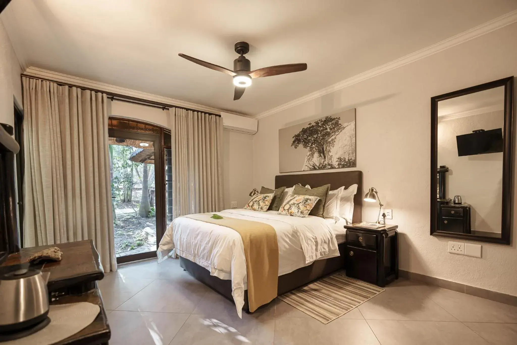 Superior Double Room in Kruger Eden Lodge Superior Double Room in Kruger Eden Lodge