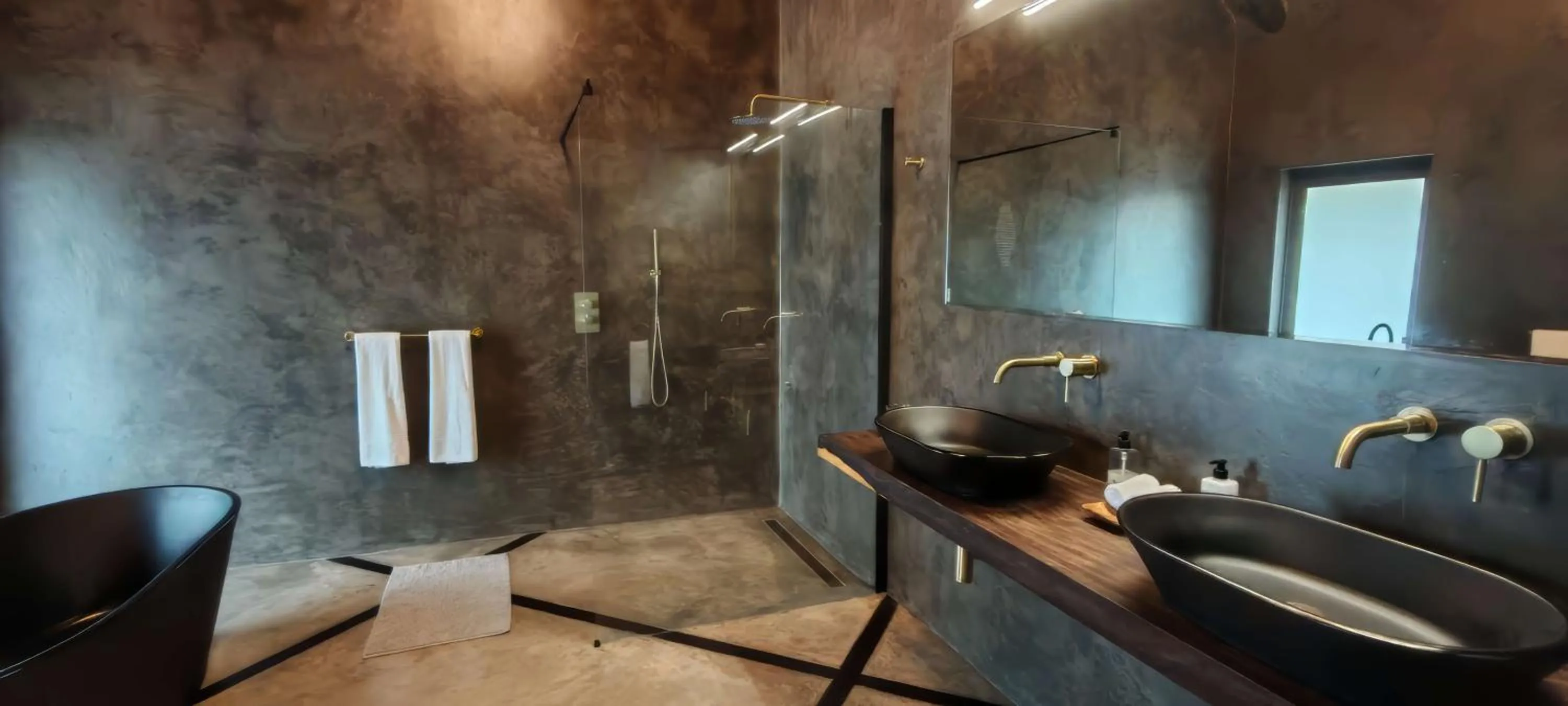 Bathroom in Kruger Eden Lodge