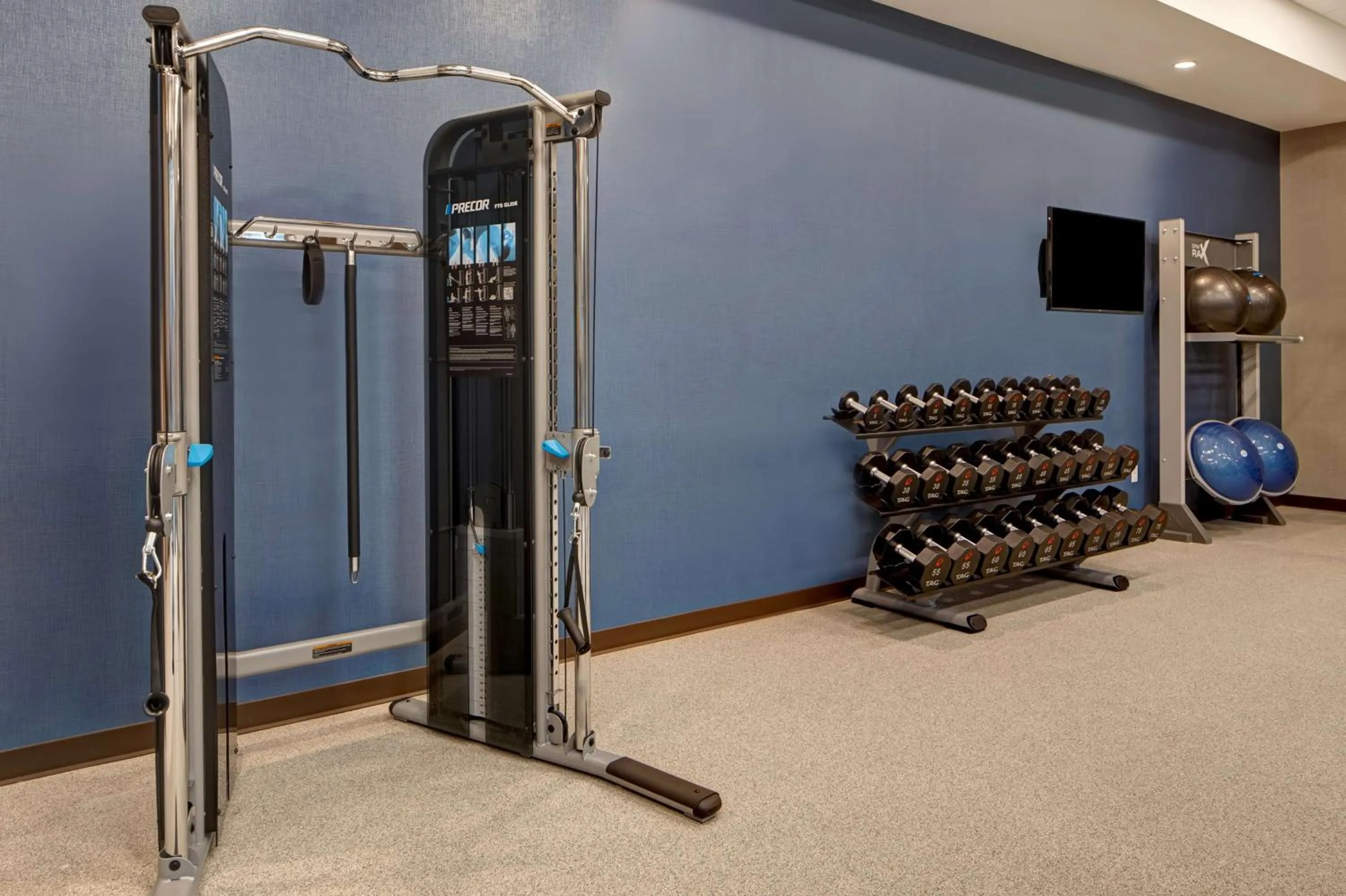 Fitness centre/facilities in Homewood Suites By Hilton Summerville