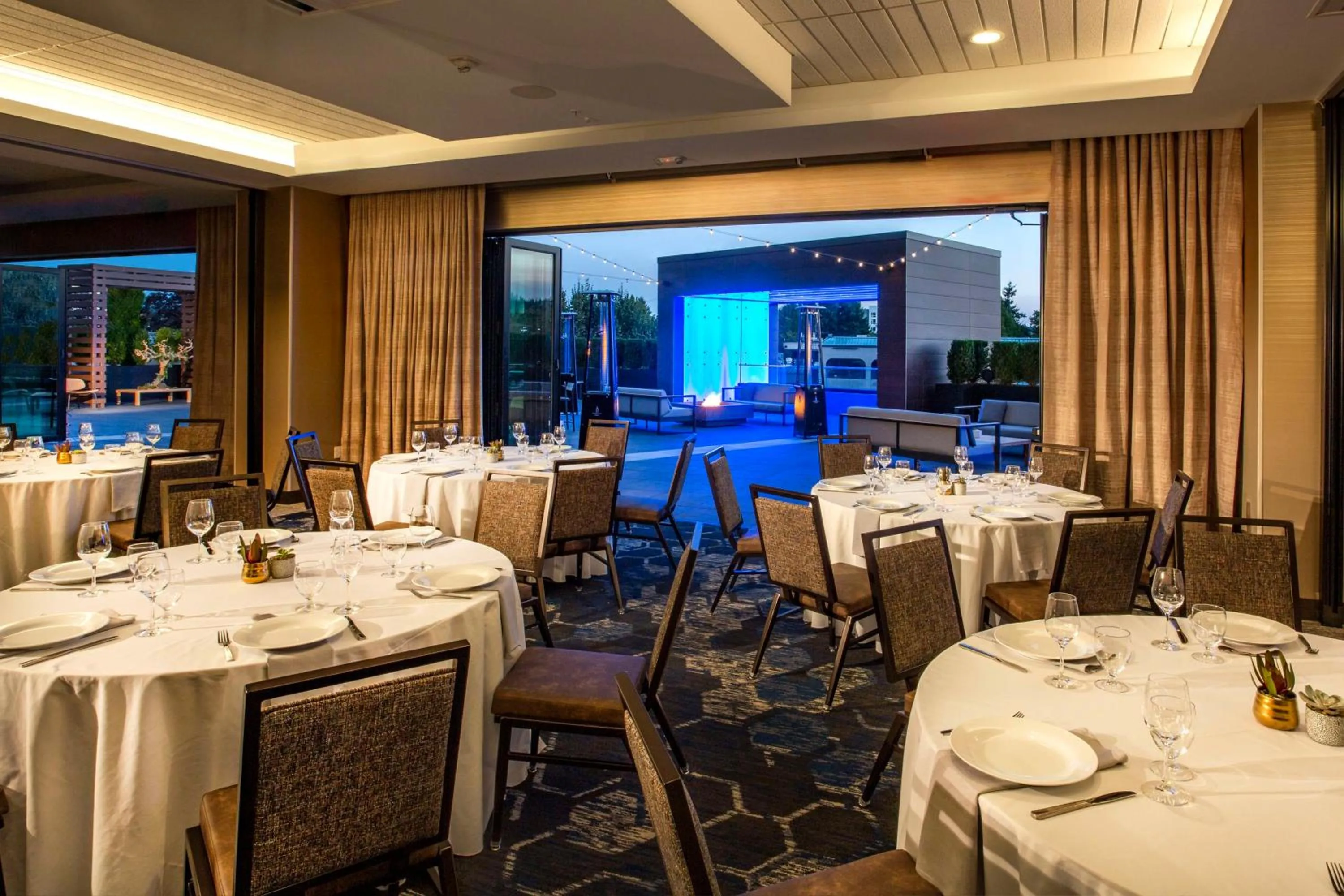 Meeting/conference room in Hilton Garden Inn Redmond WA