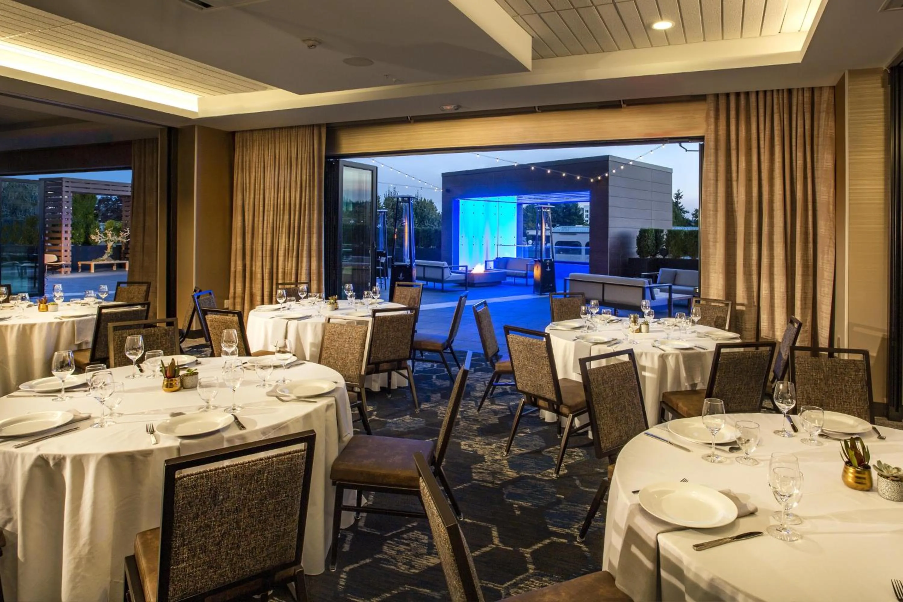 Meeting/conference room in Hilton Garden Inn Redmond WA