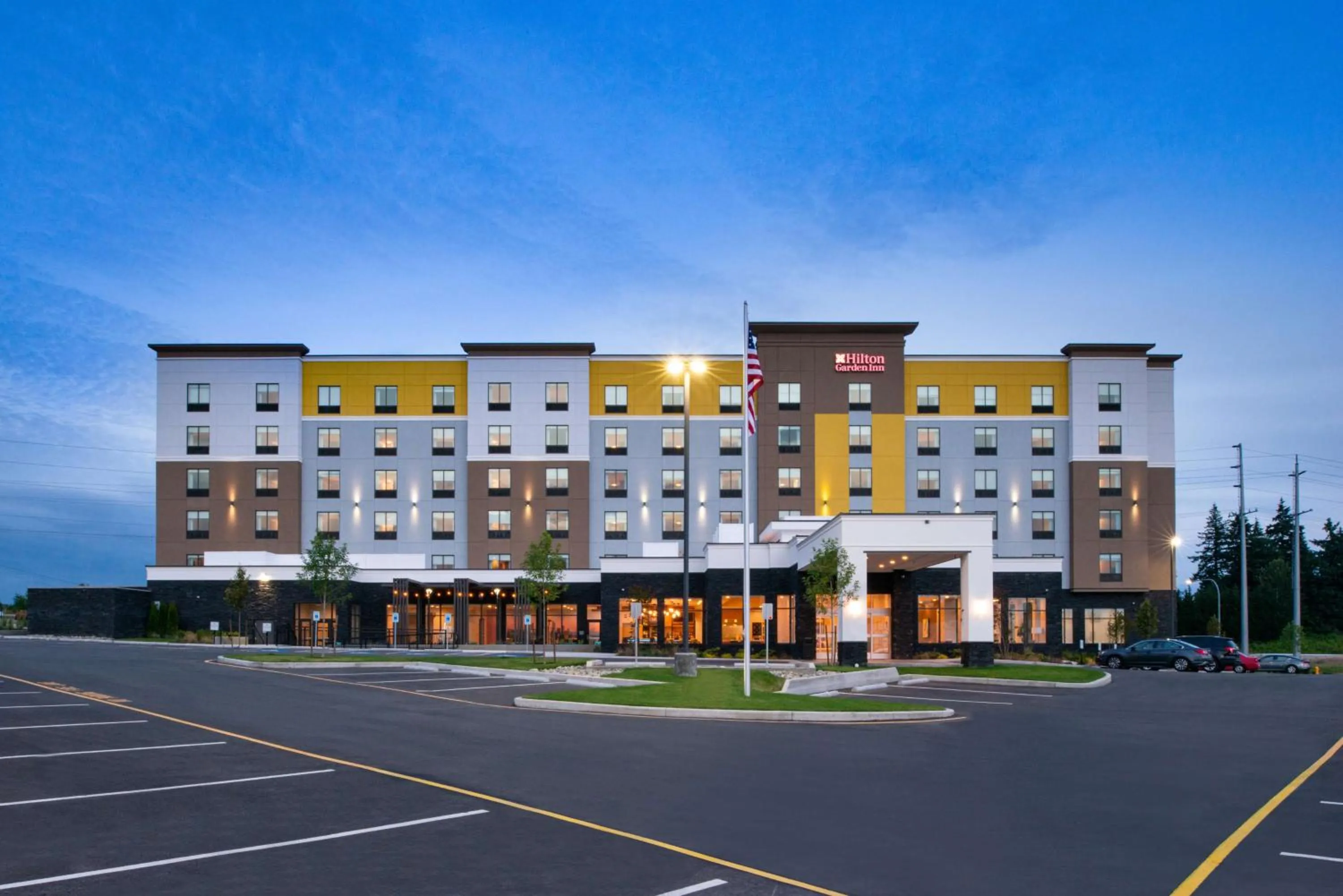 Property building in Hilton Garden Inn Seattle Lynnwood, Wa