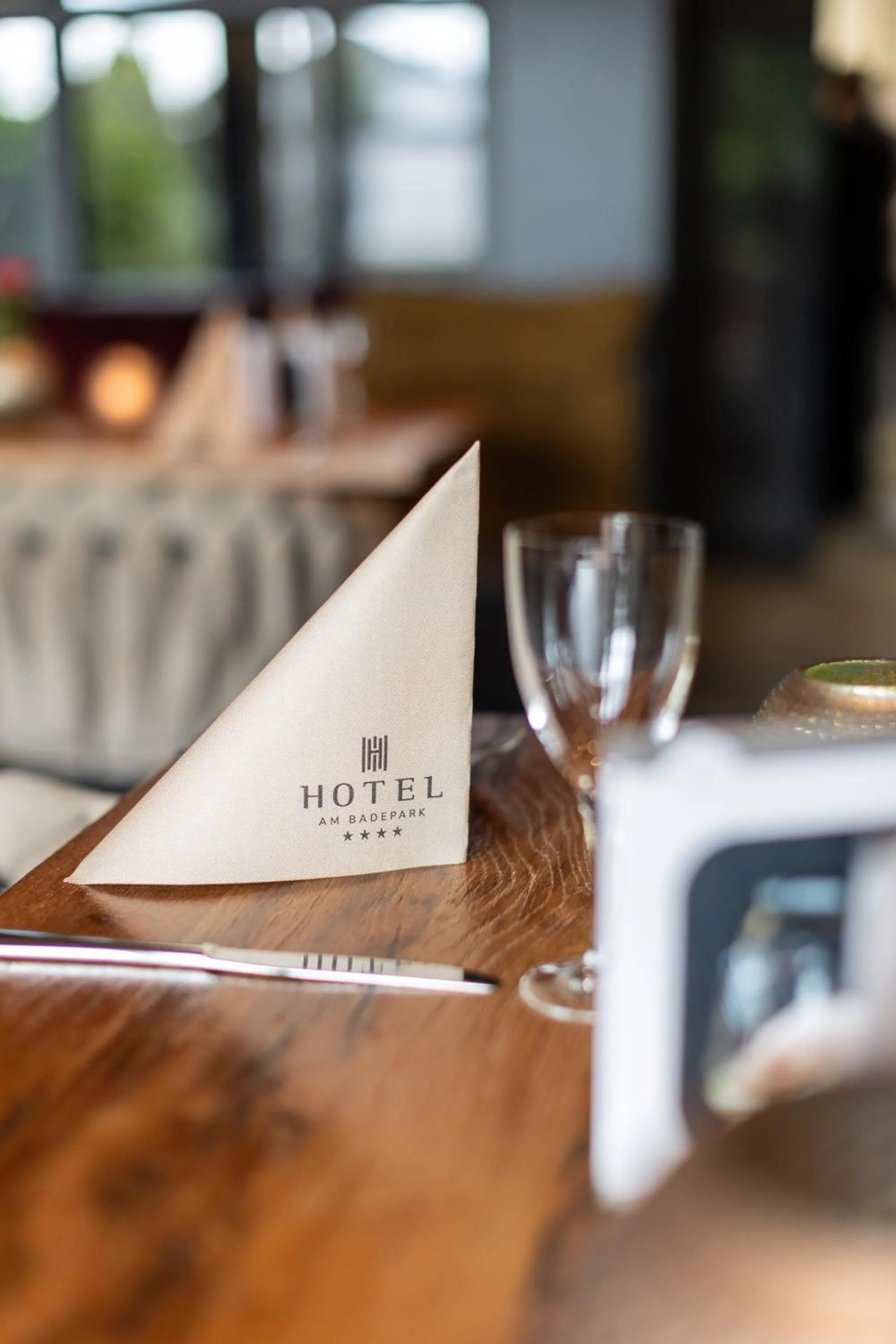 Restaurant/places to eat in Hotel Am Badepark