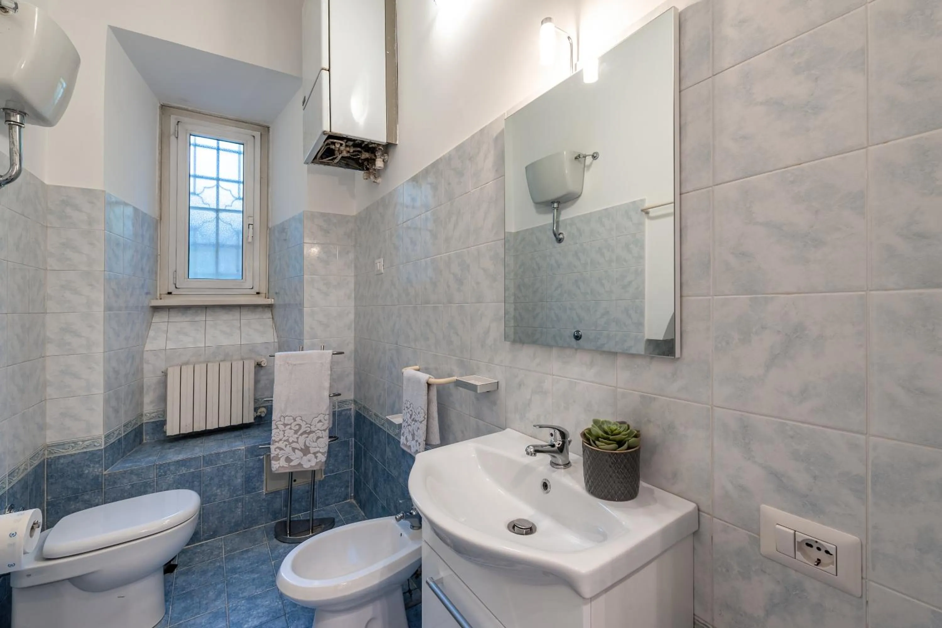 Bathroom in Tour de Rome