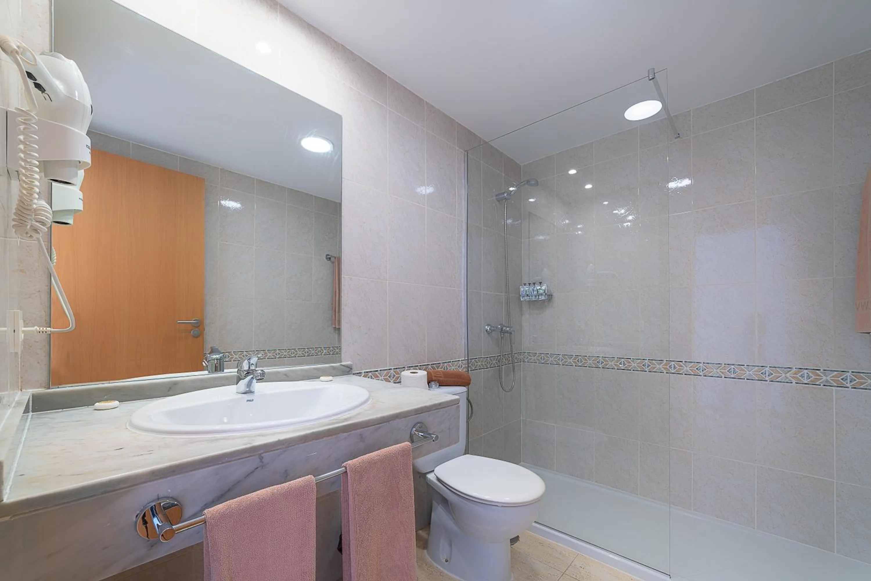 Shower in Hotel Siroco - Adults Only 18