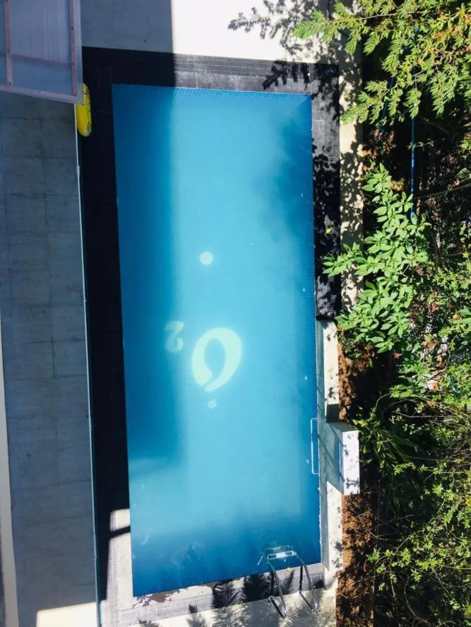 Swimming pool in O2 Ella