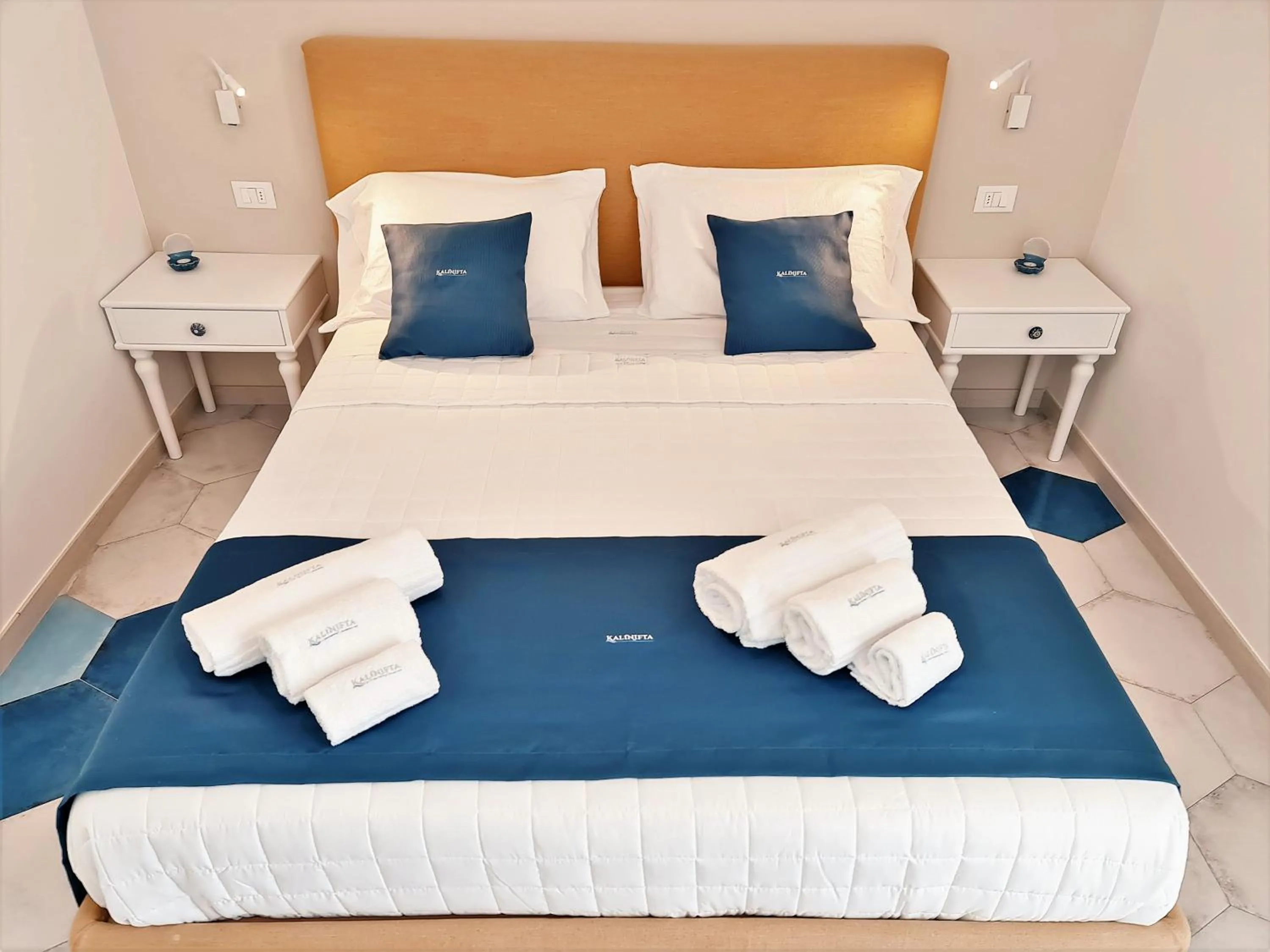 Bedroom, Bed in Kalinifta Rooms Apartment