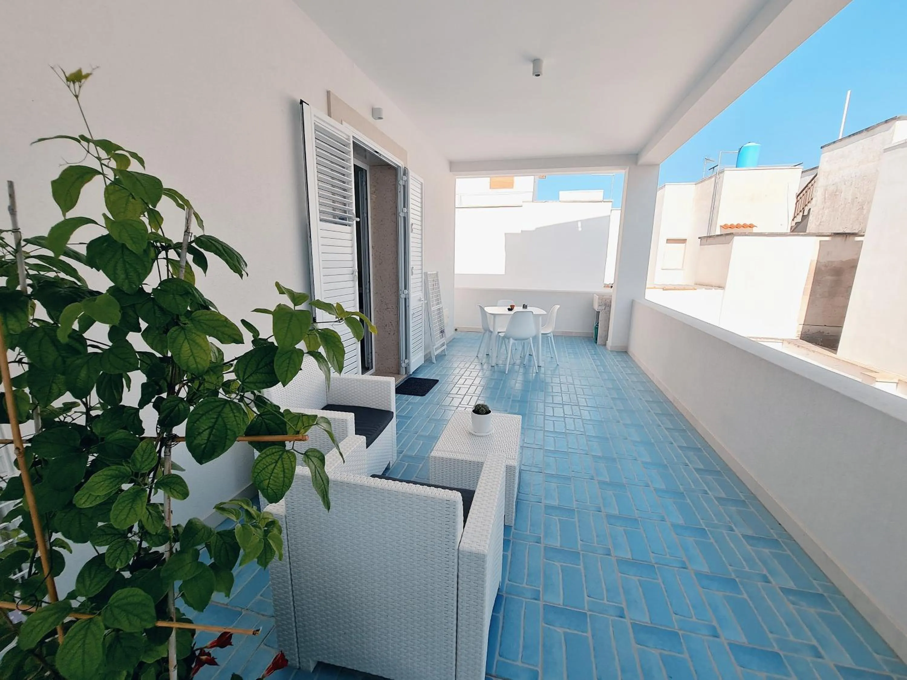 Patio in Kalinifta Rooms Apartment