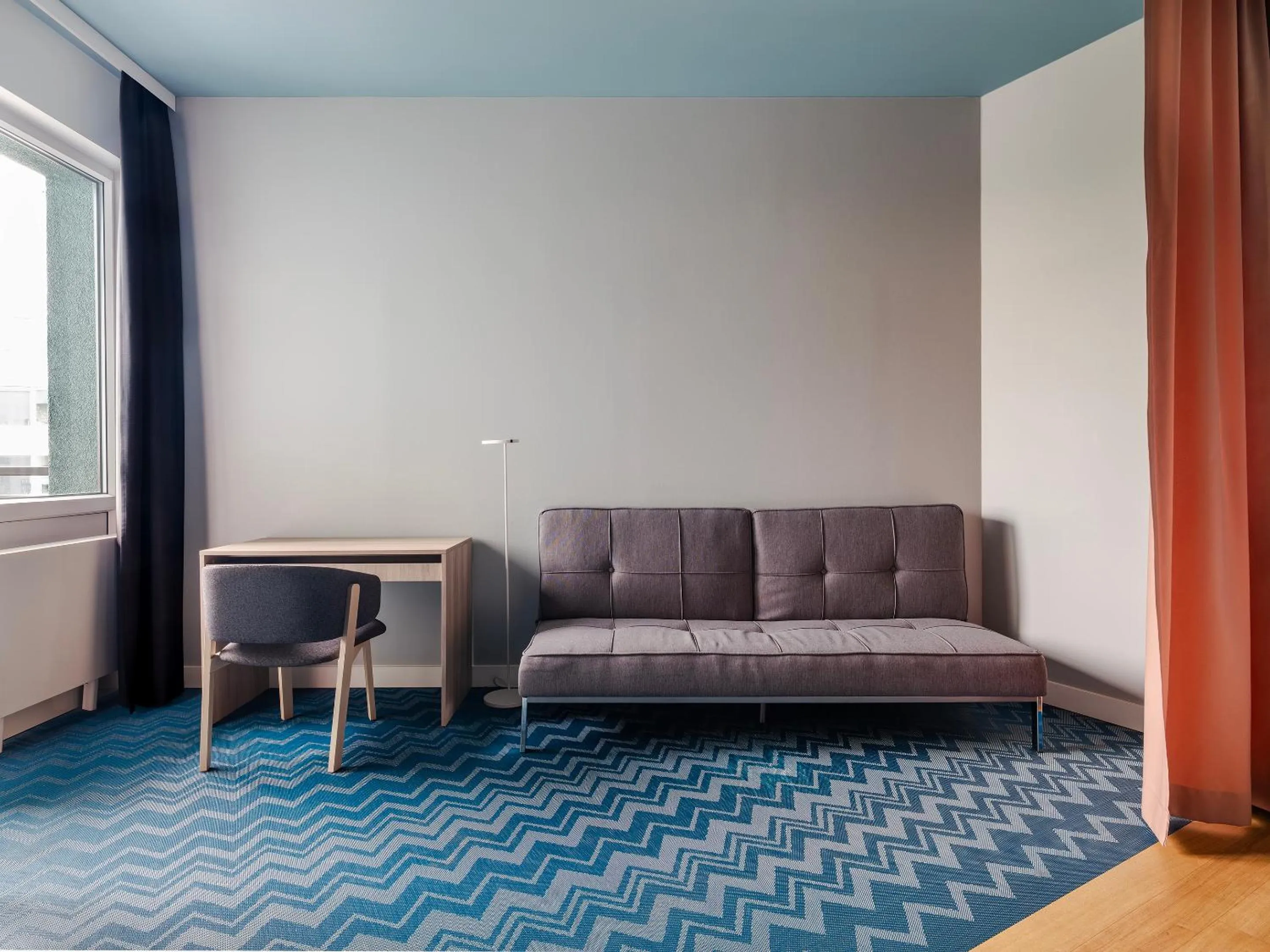 Seating area in about:berlin Hotel